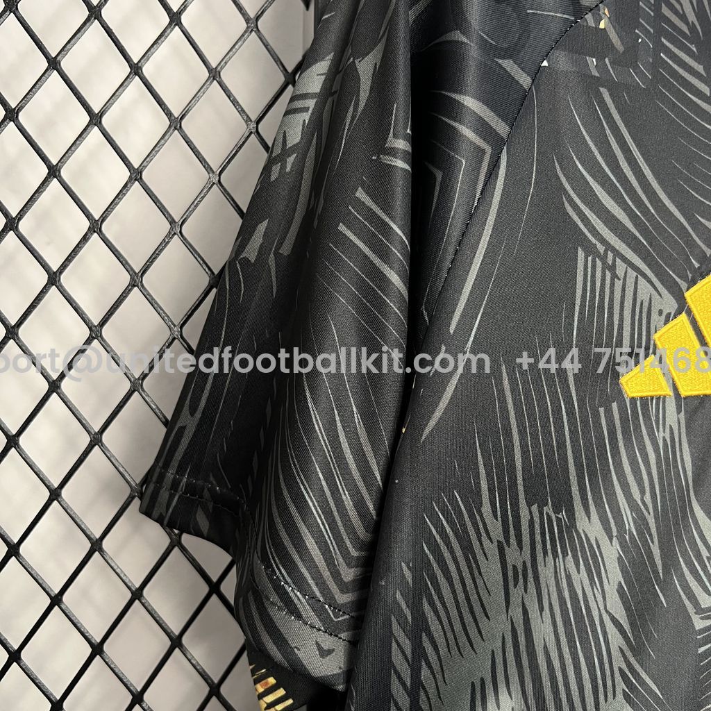 Unitedfootballkit.com | Real Madrid 24-25 Black and Gloden Lion Jersey - Fans Version -Customize Name, Number and Patch | Worldwide Shipping