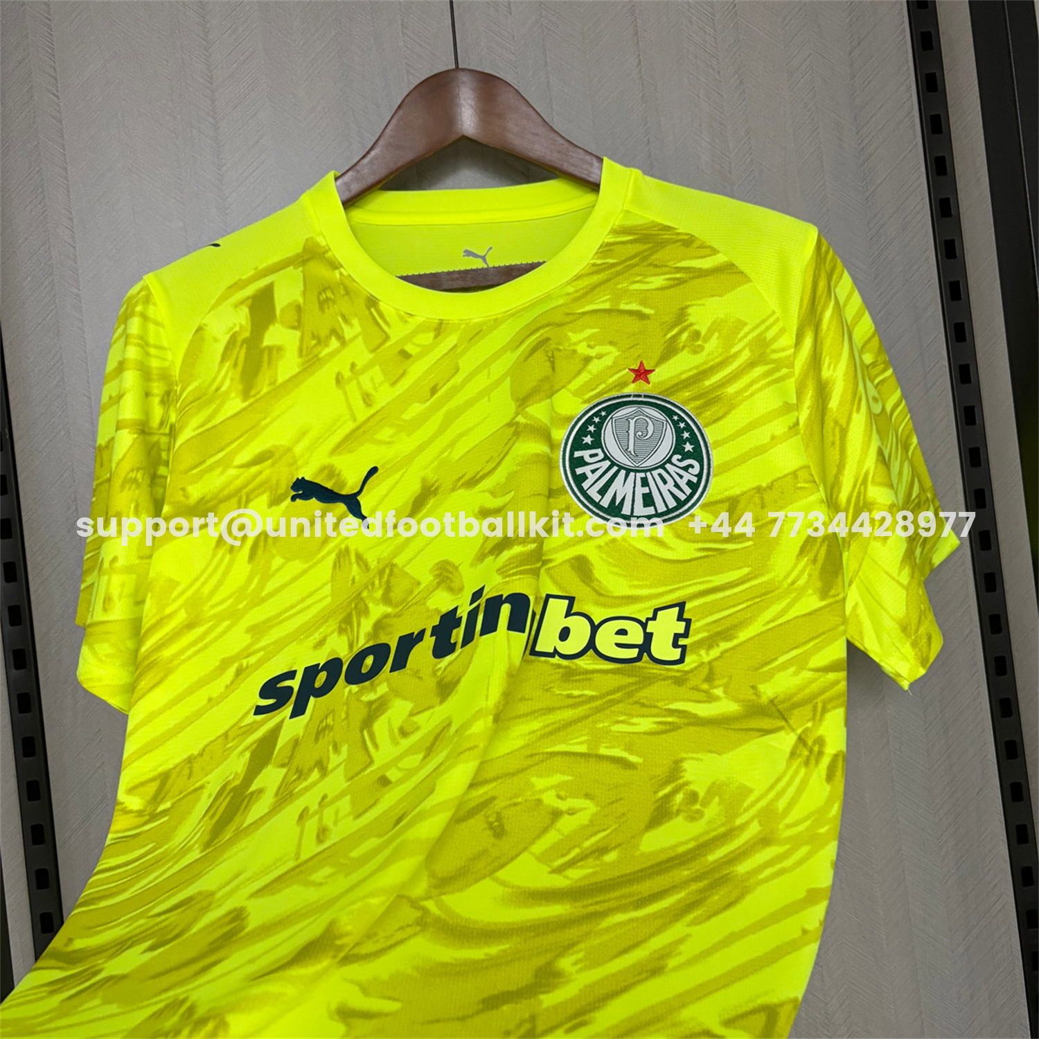 Unitedfootballkit.com | Palmeiras 26-27 Yellow Goalkeeper Jersey - Fans Version -Customize Name, Number and Patch | Worldwide Shipping