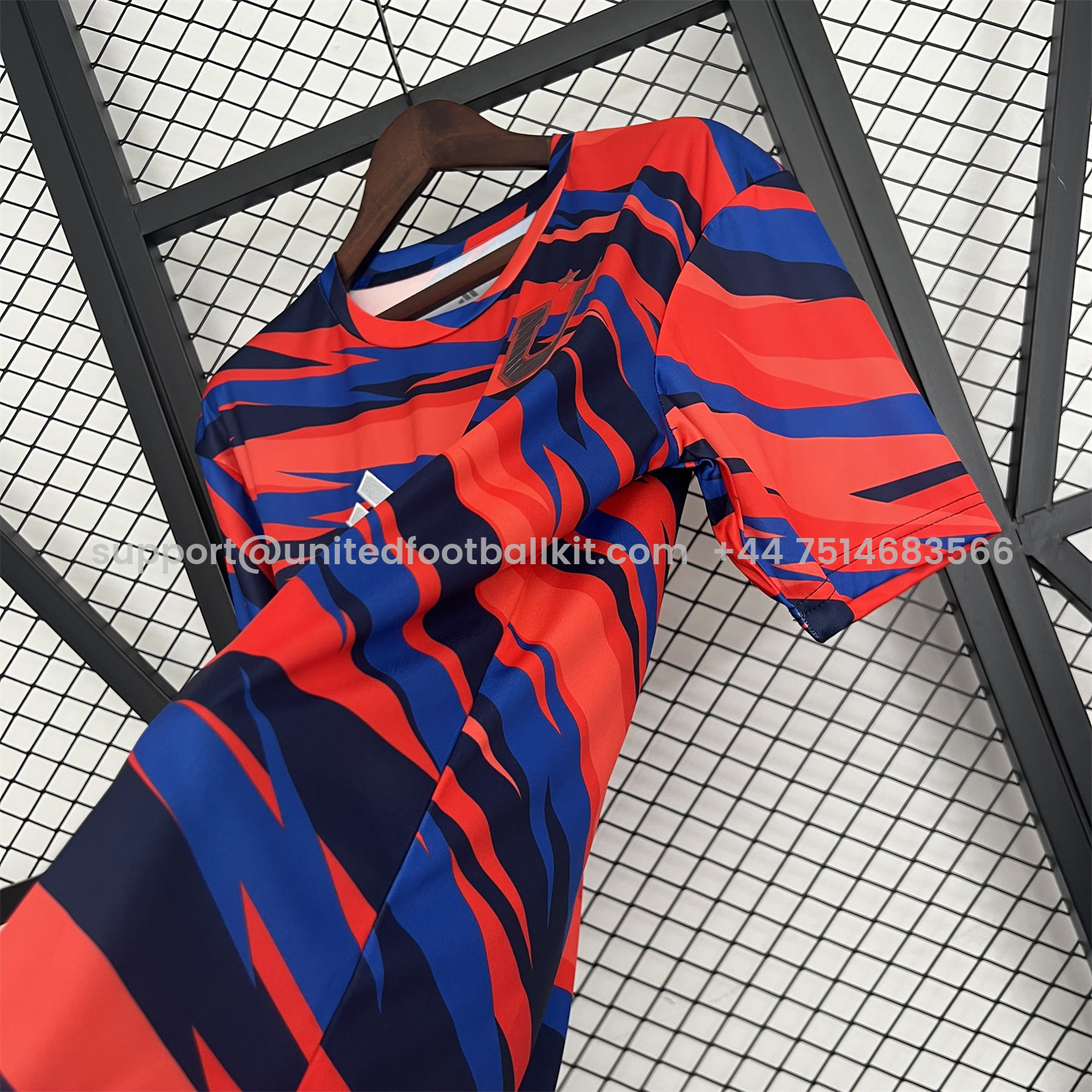 Unitedfootballkit.com | Universidad de Chile 25-26 Red Training Jersey - Fans Version -Customize Name, Number and Patch | Worldwide Shipping