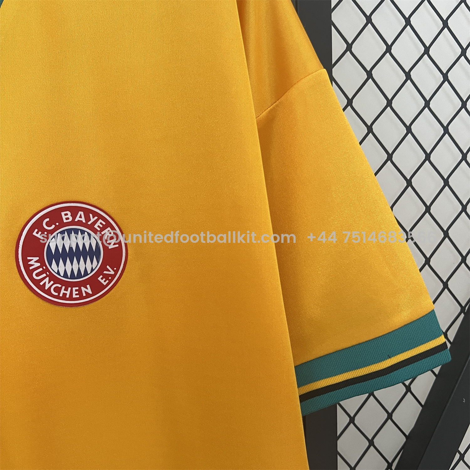 Unitedfootballkit.com | Retro Bayern Munich 1993-95 Away Jersey -Customize Name, Number and Patch | Worldwide Shipping