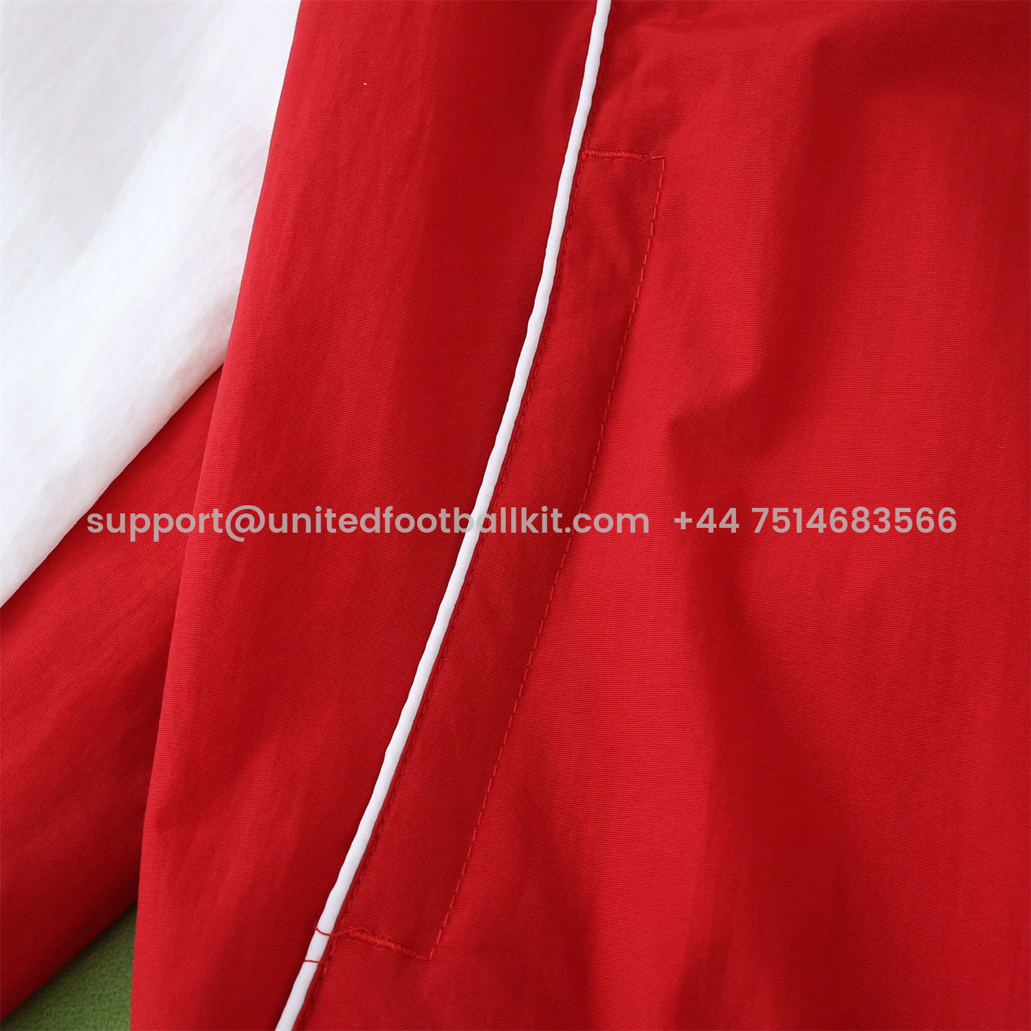 Unitedfootballkit.com | Arsenal 25-26 Throwback Windbreaker Jacket - Red -Customize Name, Number and Patch | Worldwide Shipping