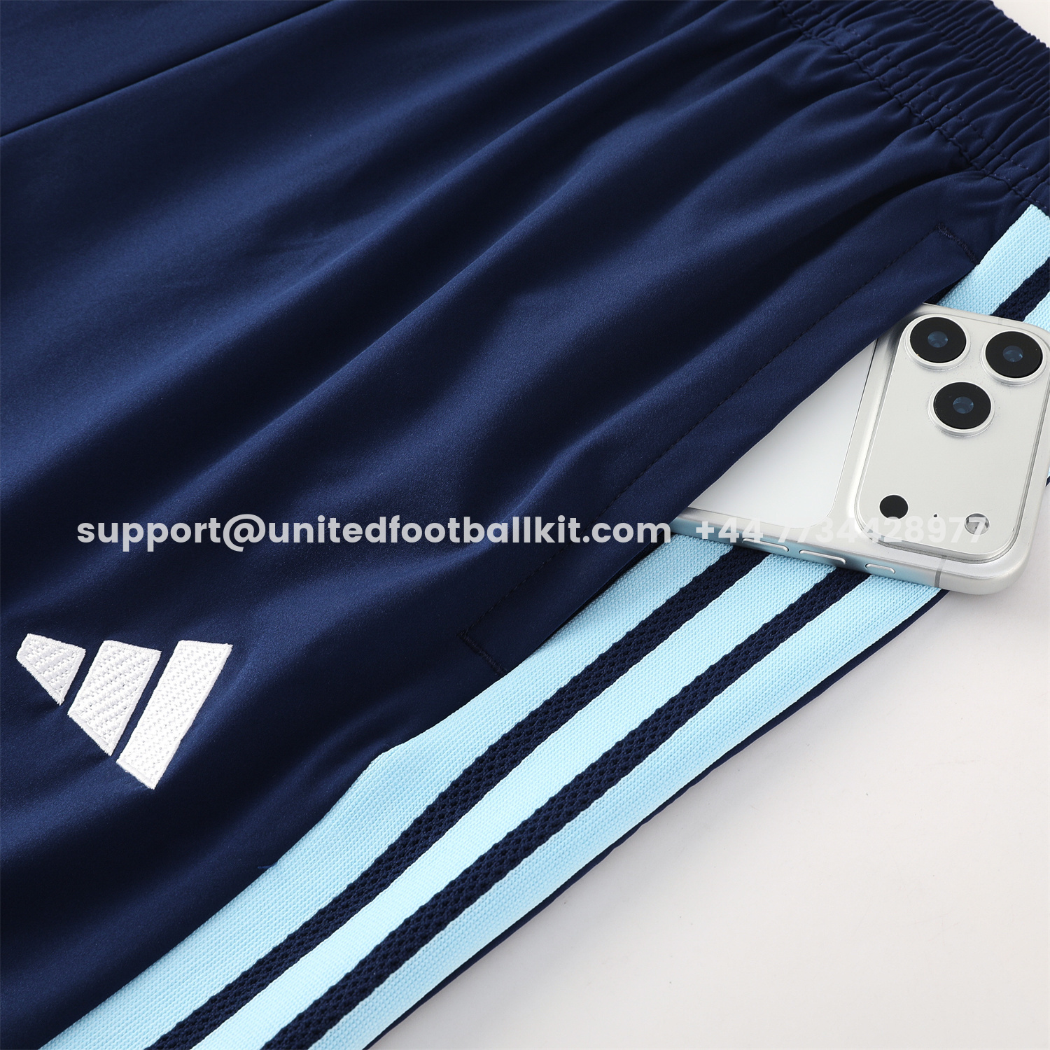Unitedfootballkit.com | Argentina 2026 Hooded Windbreaker Training Set - White Top & Dark Blue Pants -Customize Name, Number and Patch | Worldwide Shipping