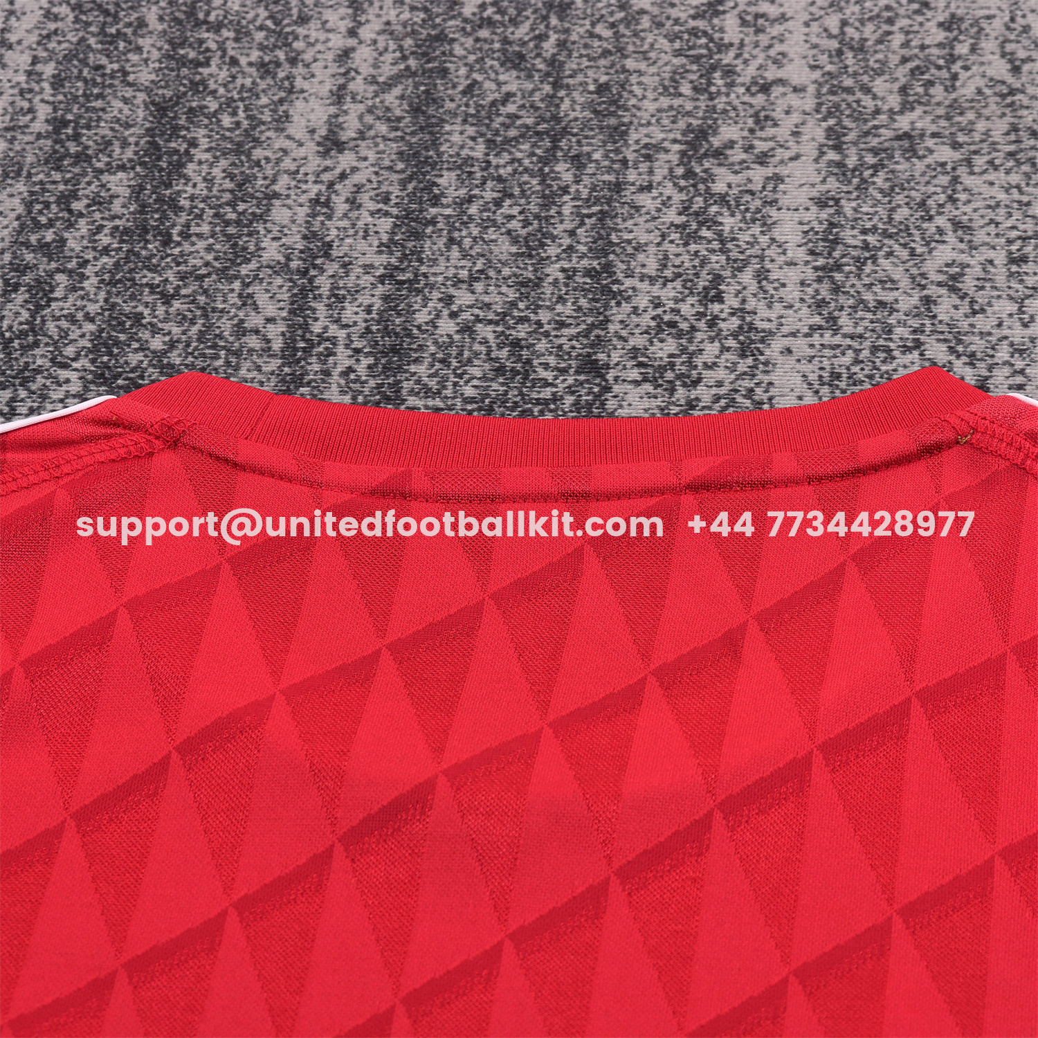 Unitedfootballkit.com | Retro Liver.pool 2010-11 Home Kids Kit -Customize Name, Number and Patch | Worldwide Shipping