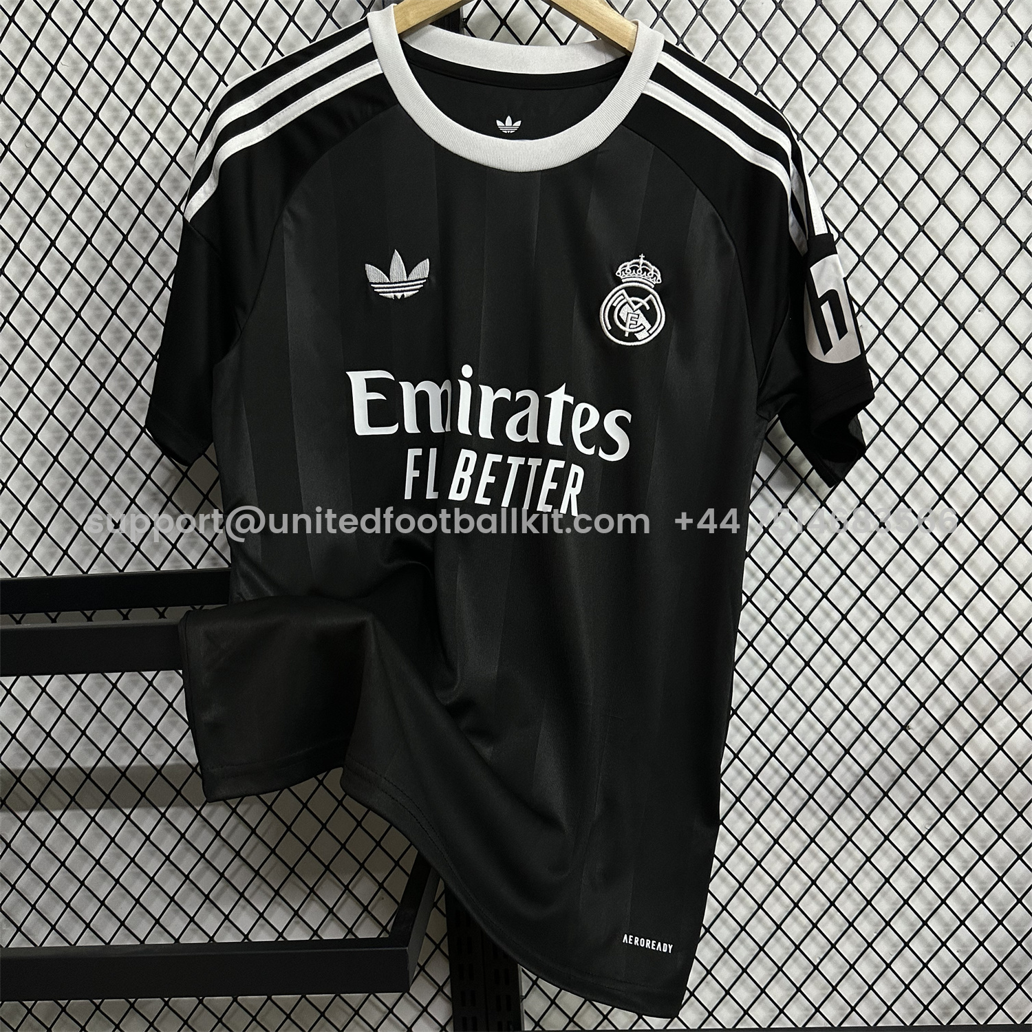 Unitedfootballkit.com | Real Madrid 25-26 Black Terrace Goalkeeper Jersey - Fans Version -Customize Name, Number and Patch | Worldwide Shipping