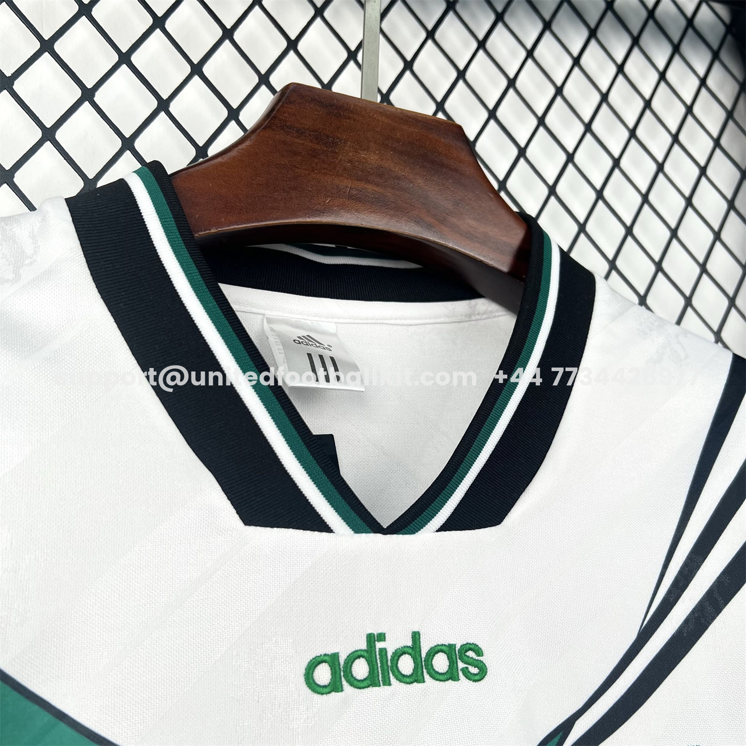 Unitedfootballkit.com | Retro Sporting CP 1994-95 Home Jersey -Customize Name, Number and Patch | Worldwide Shipping