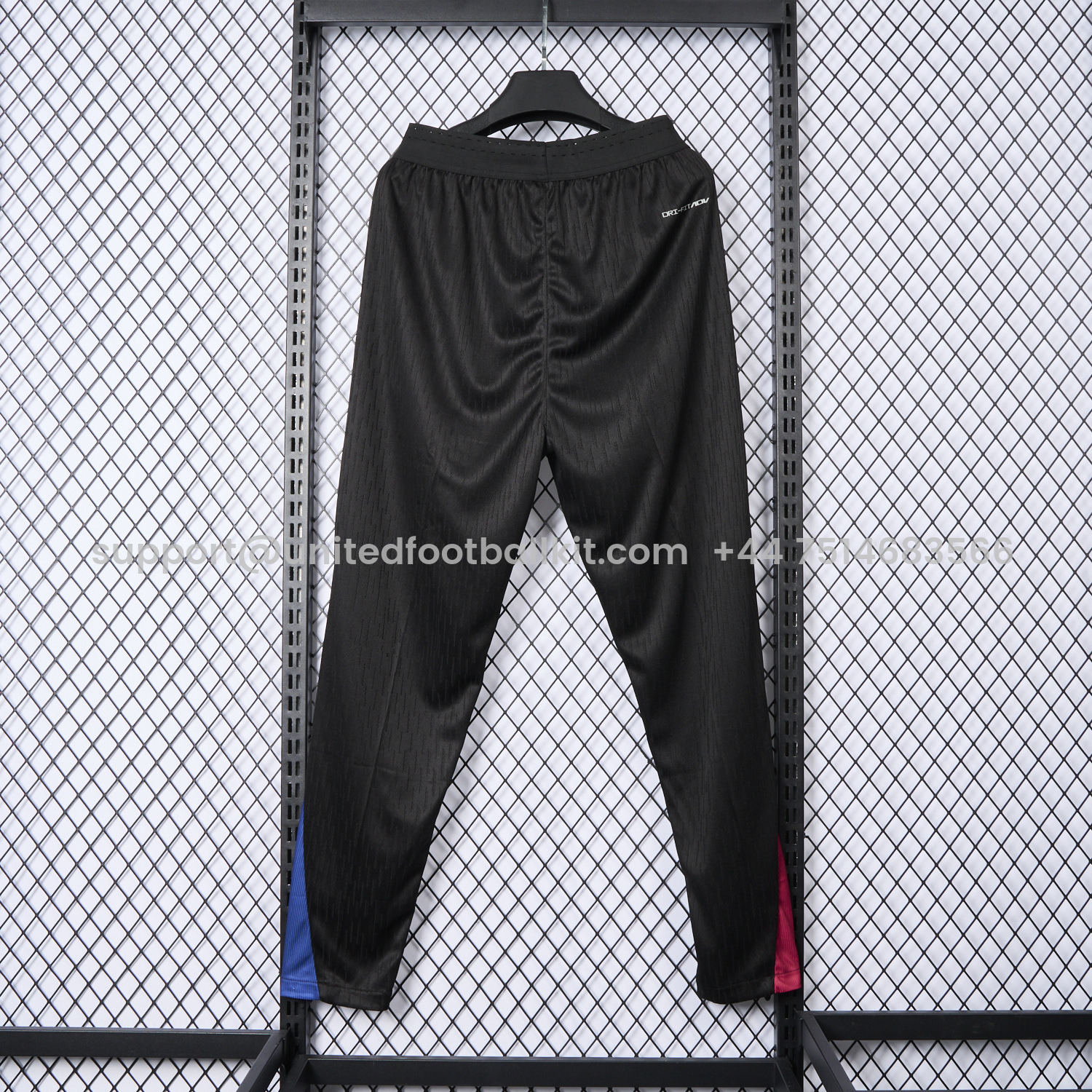 Unitedfootballkit.com | Barcelona 25-26 Black Training Pants - Player Version -Customize Name, Number and Patch | Worldwide Shipping