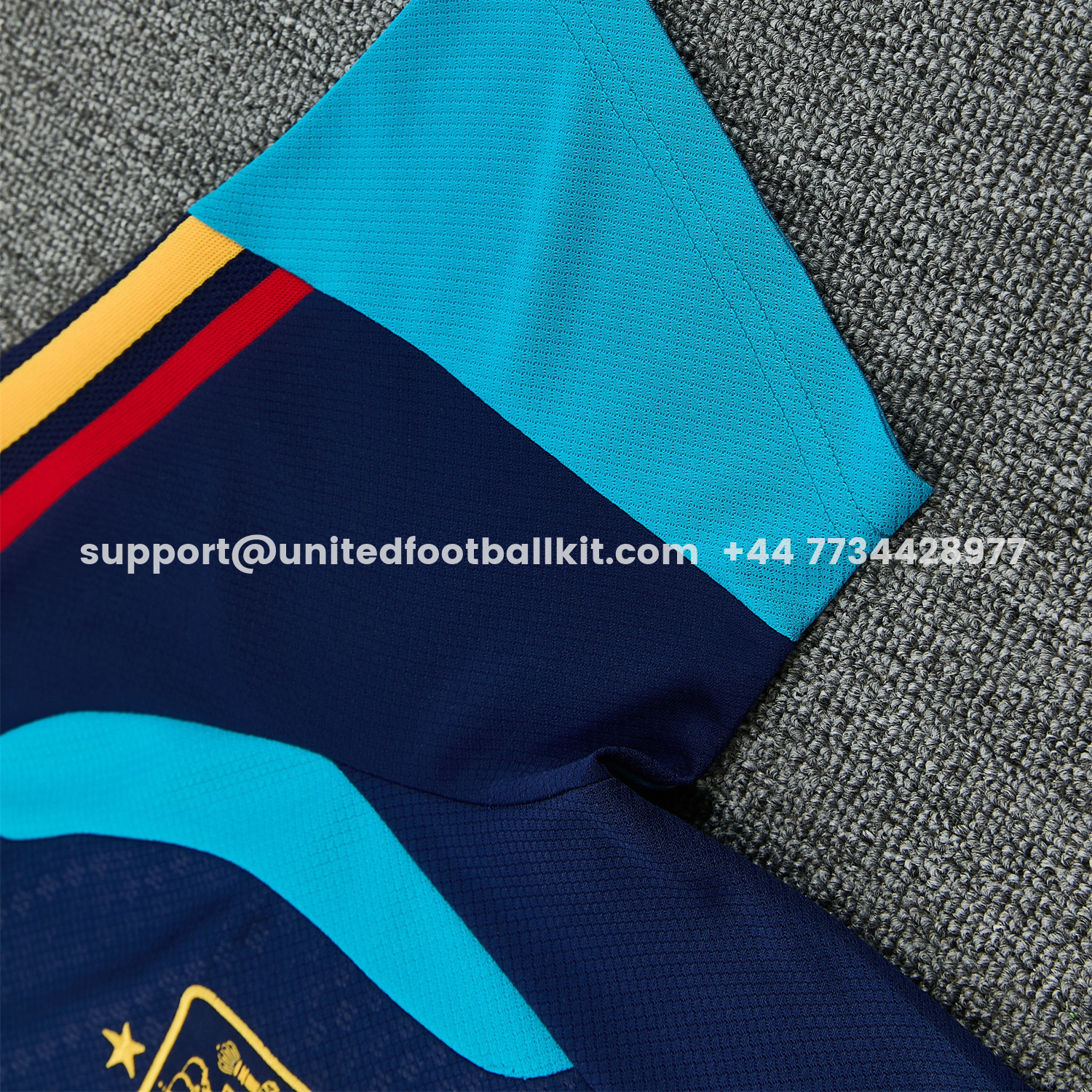 Spain 2026 Short-Sleeve Training Set - Dark Blue Top & Dark Blue Pants:football jersey mysite: unitedjerseyfootball 邓江浪:football