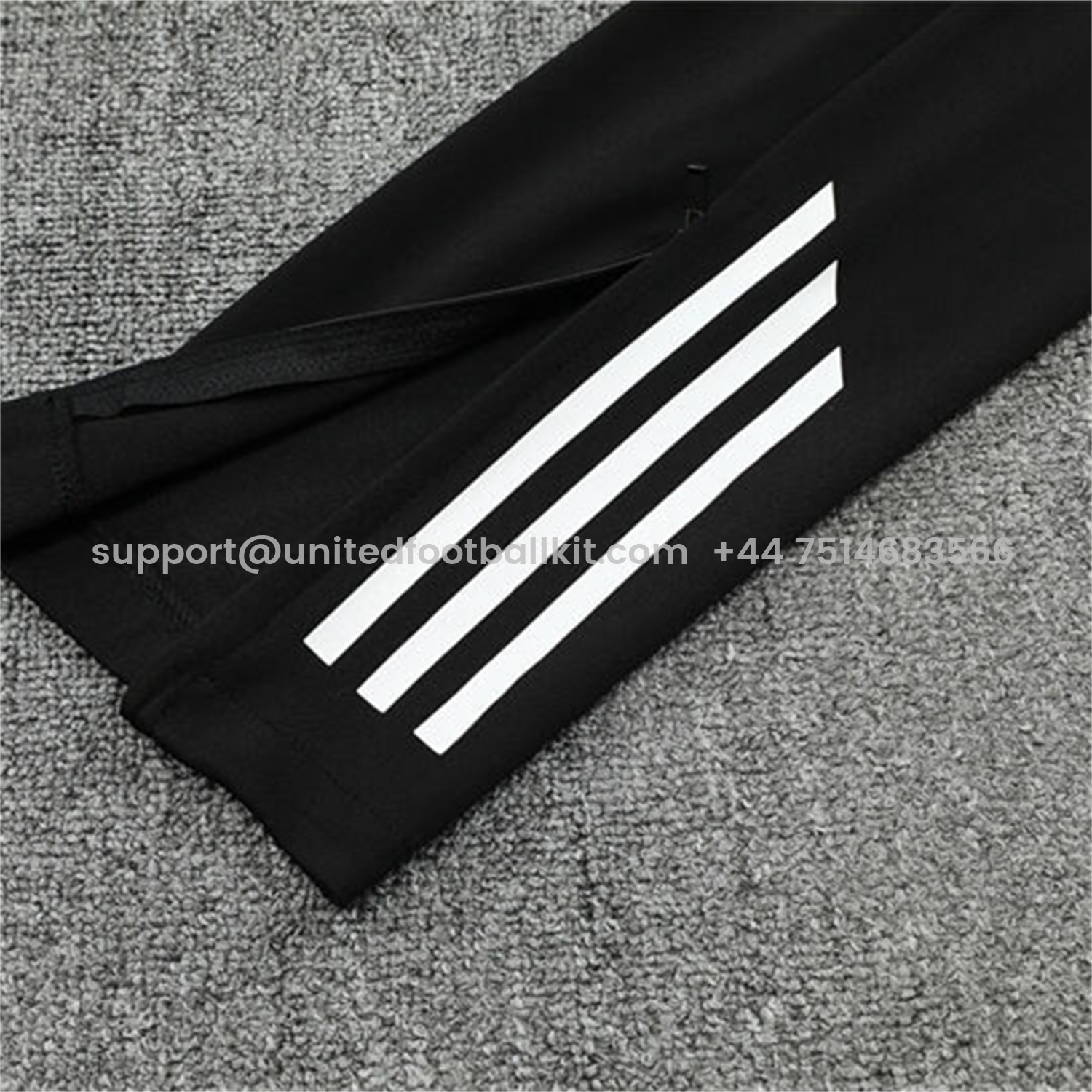 Unitedfootballkit.com | Manchester United 25-26 Kids Long Sleeve Training Set - White Top & Black Pants -Customize Name, Number and Patch | Worldwide Shipping