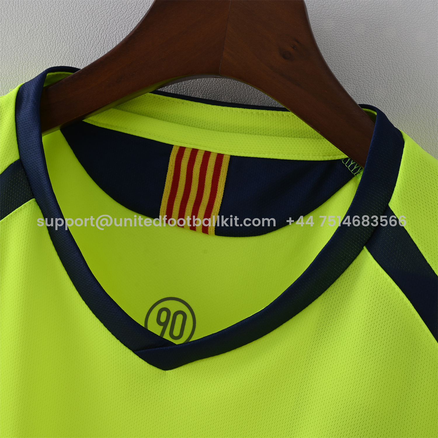 Unitedfootballkit.com | Retro Barcelona 05-06 Away Jersey -Customize Name, Number and Patch | Worldwide Shipping