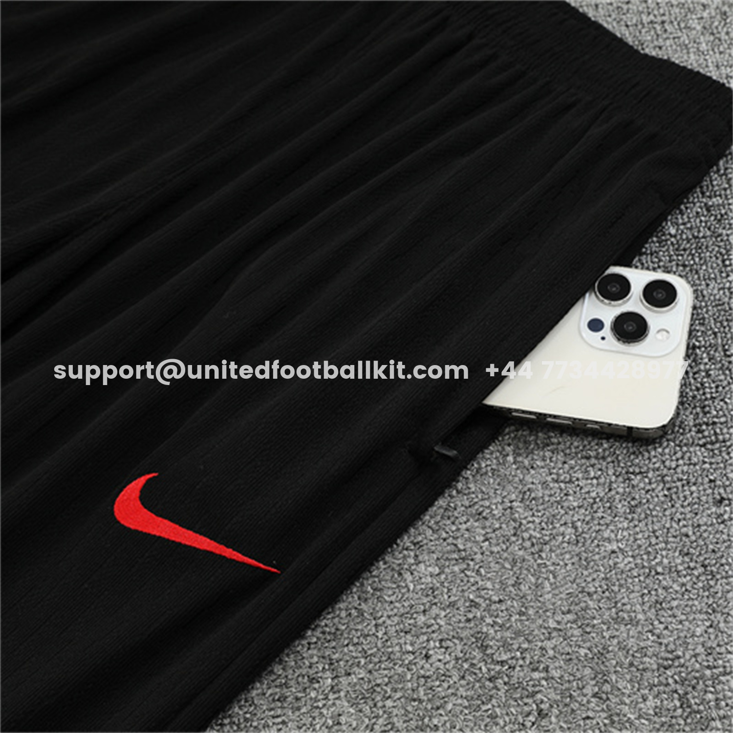 Unitedfootballkit.com | Paris Saint-Germain PSG 25-26 Long Sleeve Training Set - Player Version - White Top and Black Pants -Customize Name, Number and Patch | Worldwide Shipping