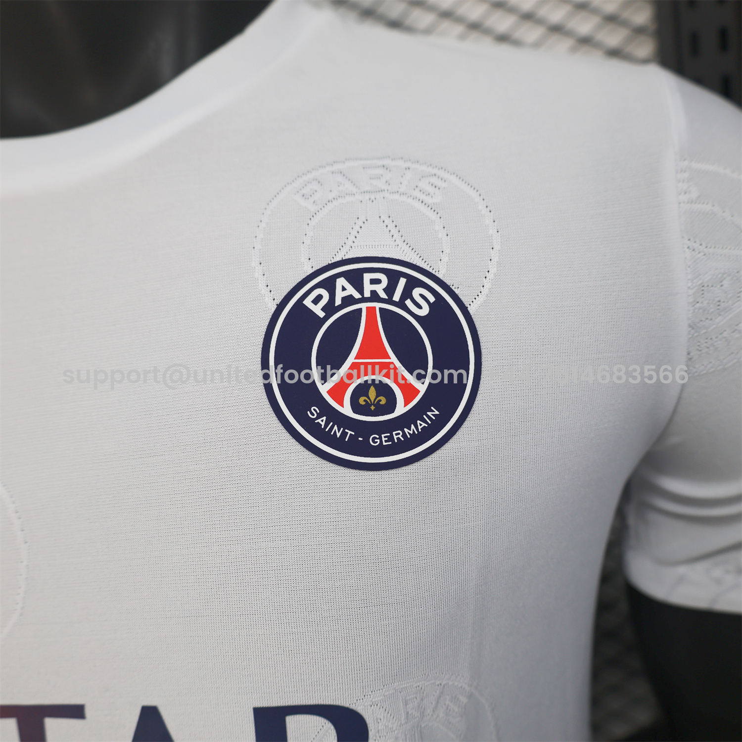 Unitedfootballkit.com | Paris Saint-Germain PSG 25-26 White Jersey with Team Logo Decoration and Gradient Advertising - Player Version -Customize Name, Number and Patch | Worldwide Shipping