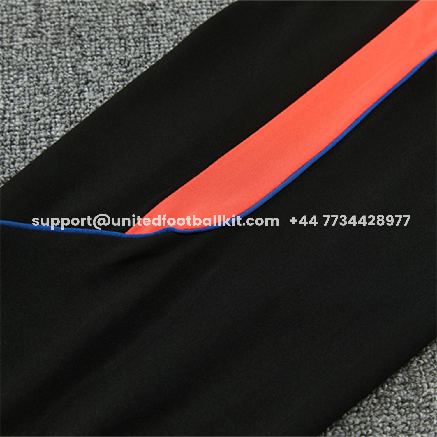 Unitedfootballkit.com | Paris Saint-Germain 26-27 Long Sleeves Training Set - Black With Pink Top & Pants -Customize Name, Number and Patch | Worldwide Shipping