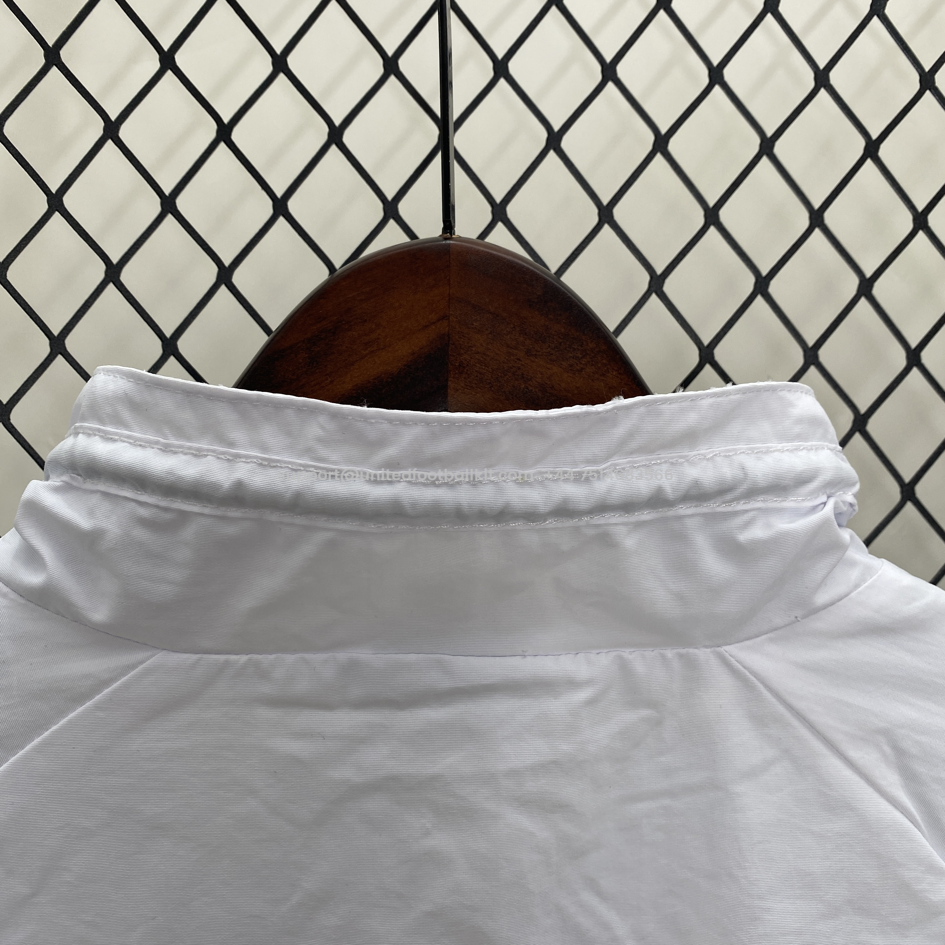 Unitedfootballkit.com | Real Madrid 24-25 Throwback Windbreaker Jacket - White & Orange -Customize Name, Number and Patch | Worldwide Shipping