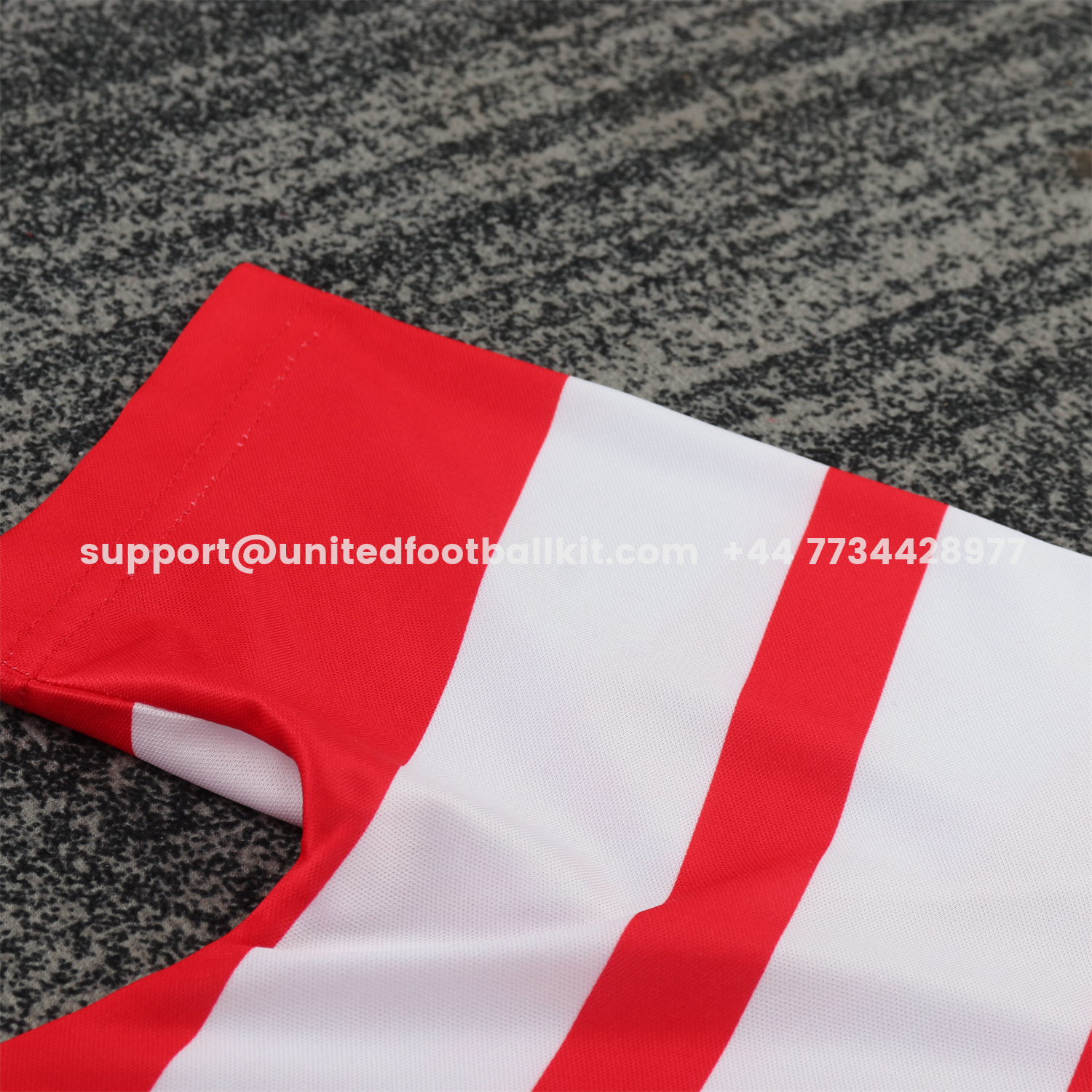 Unitedfootballkit.com | Retro Liver.pool 1991-92 Home Kids Kit -Customize Name, Number and Patch | Worldwide Shipping