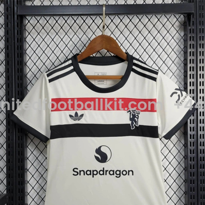 Unitedfootballkit.com | Women's Manchester United 24-25 Third Jersey -Customize Name, Number and Patch | Worldwide Shipping