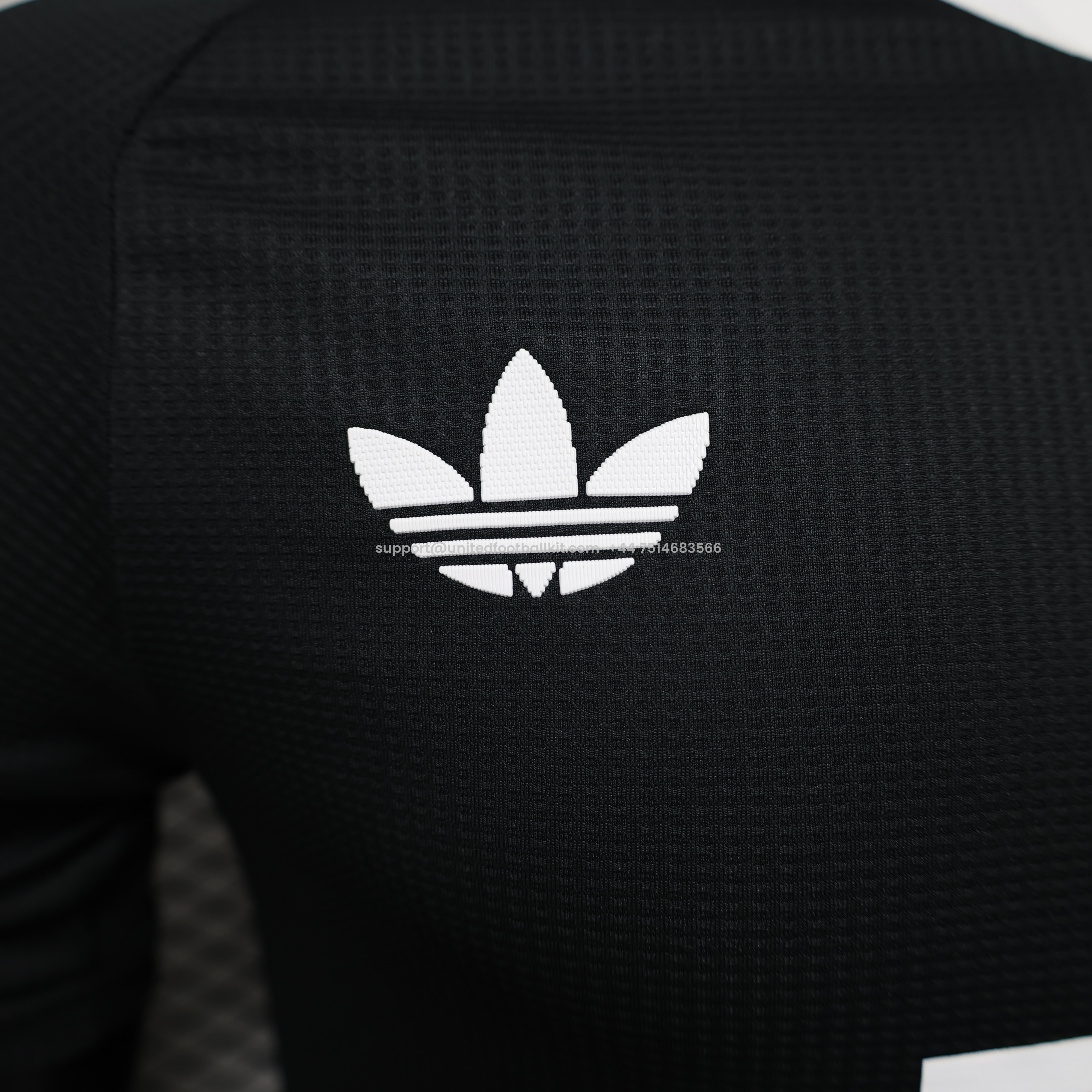 Unitedfootballkit.com | Bayern Munich 24-25 Third Goalkeeper Black Jersey - Player Version -Customize Name, Number and Patch | Worldwide Shipping