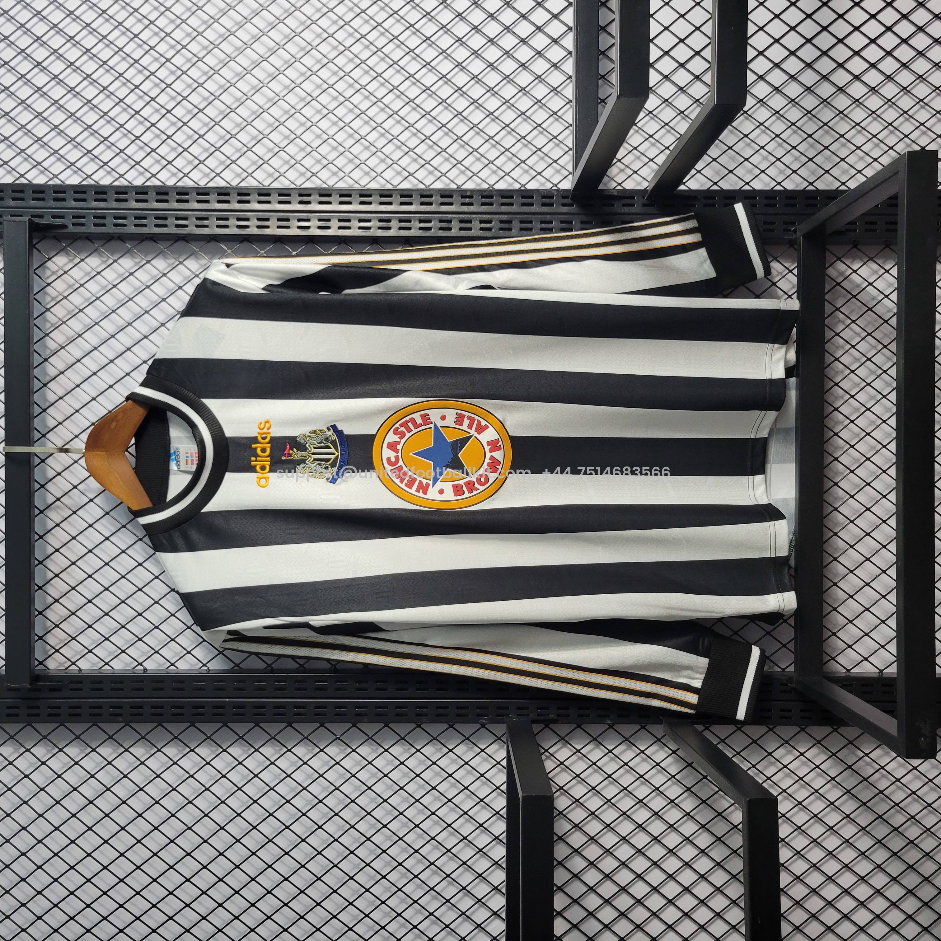 Unitedfootballkit.com | Retro Newcastle United 1997-99 Home Long Sleeve Jersey -Customize Name, Number and Patch | Worldwide Shipping