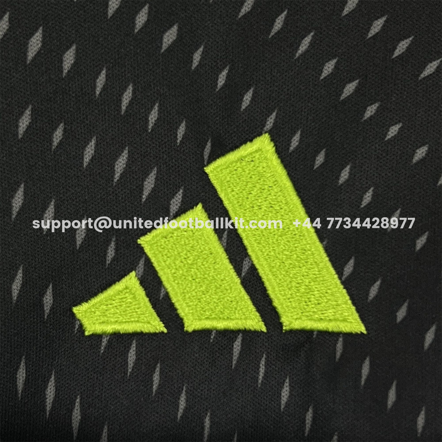 Unitedfootballkit.com | Benfica 25-26 Black Goalkeeper Jersey - Fans Version -Customize Name, Number and Patch | Worldwide Shipping