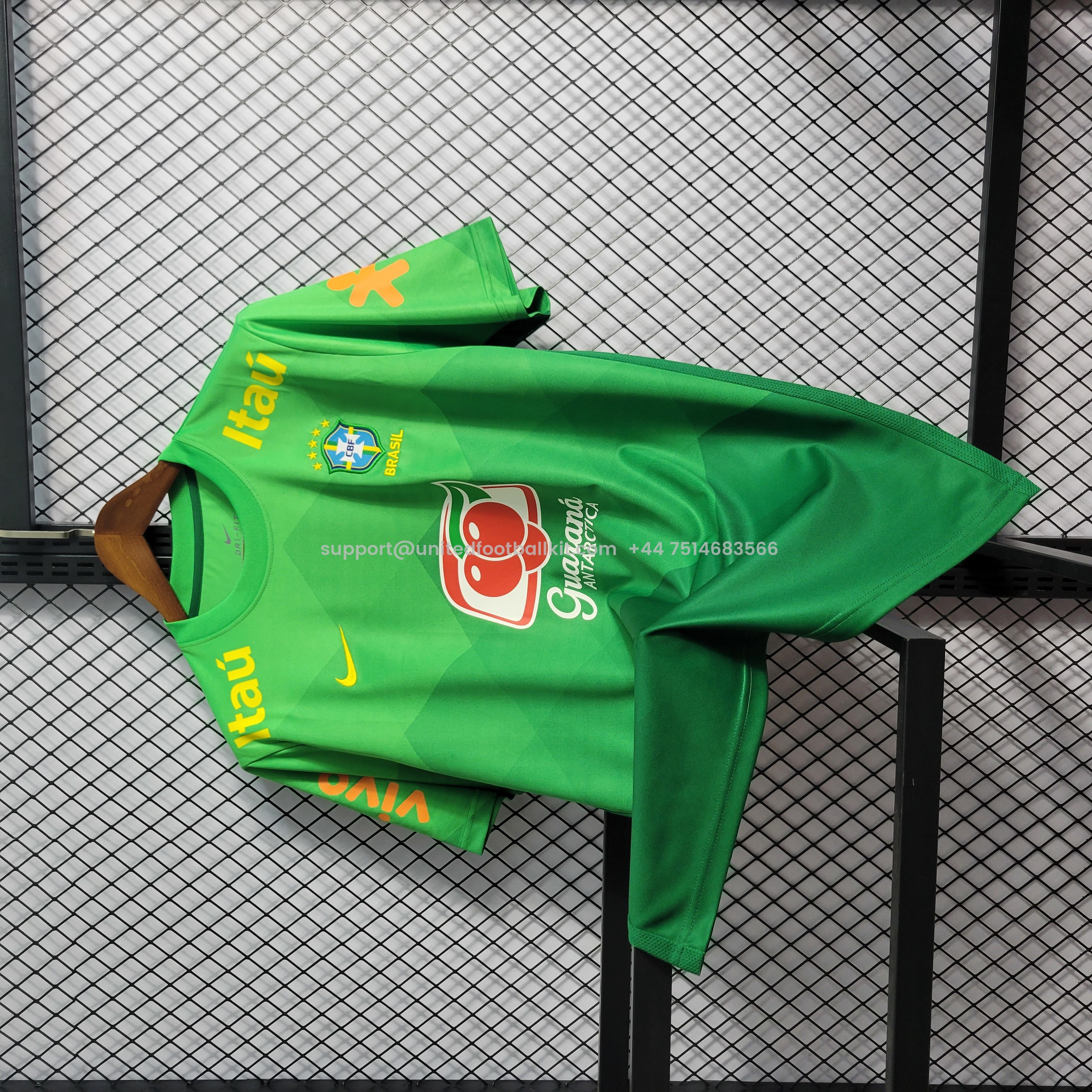 Unitedfootballkit.com | Retro Brazil 2020 Green Training Jersey -Customize Name, Number and Patch | Worldwide Shipping