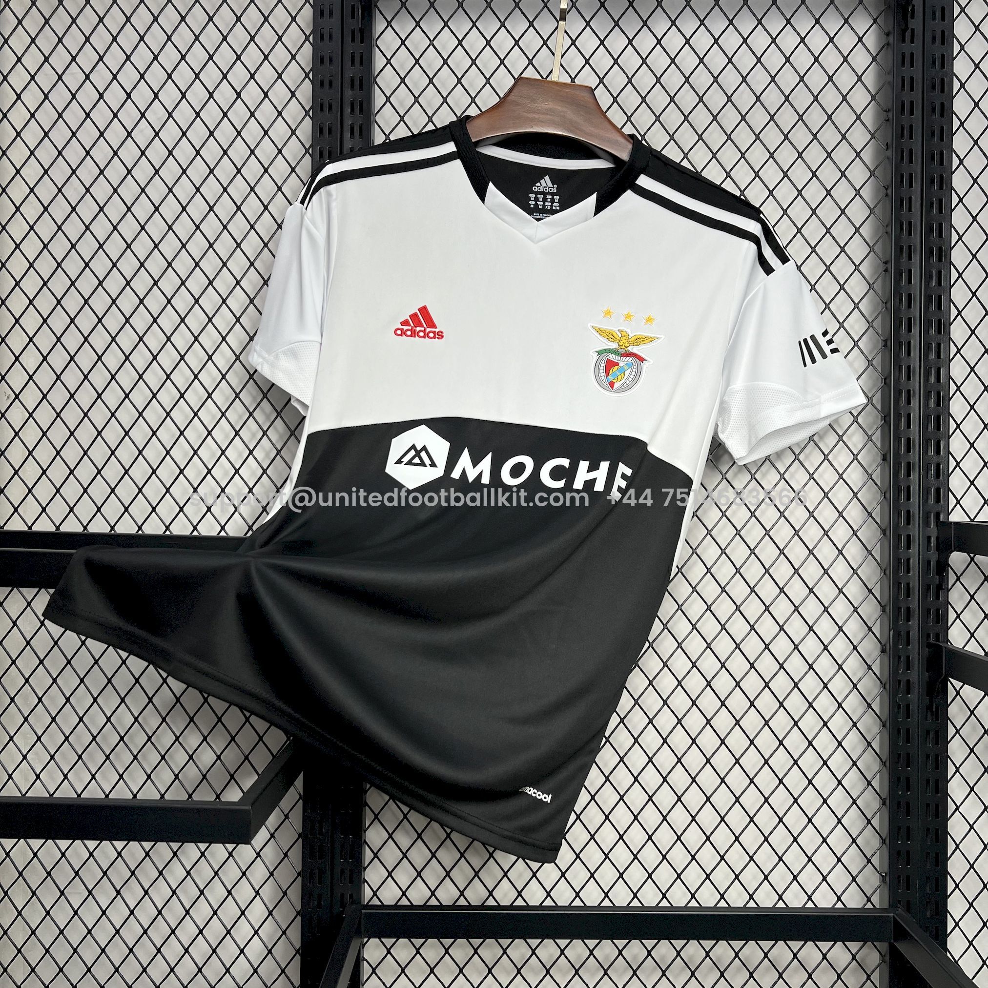 Unitedfootballkit.com | Retro Benfica 2013-14 Away Jersey -Customize Name, Number and Patch | Worldwide Shipping