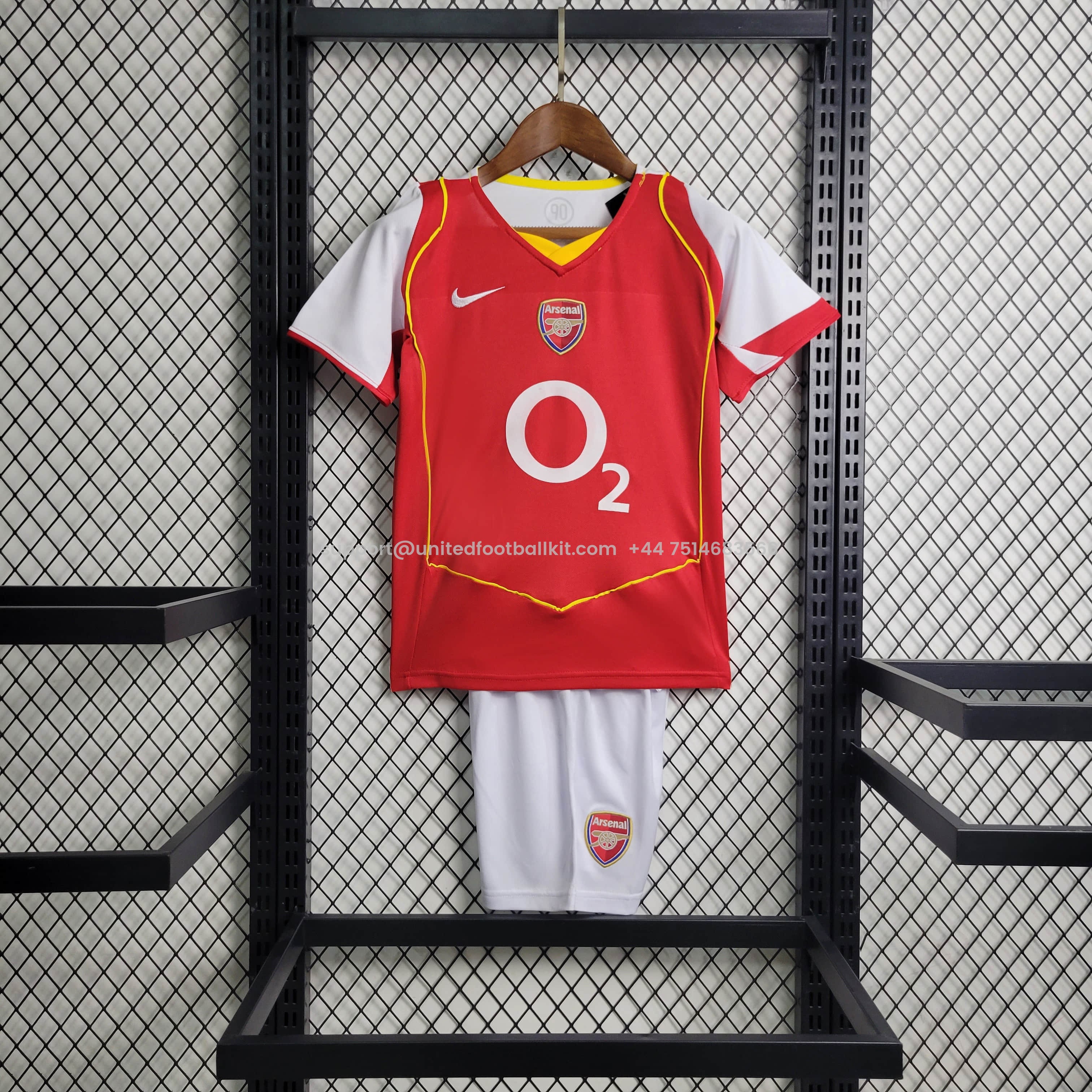 Unitedfootballkit.com | Retro Arsenal 2004-05 Home Stadium Kids Kit -Customize Name, Number and Patch | Worldwide Shipping