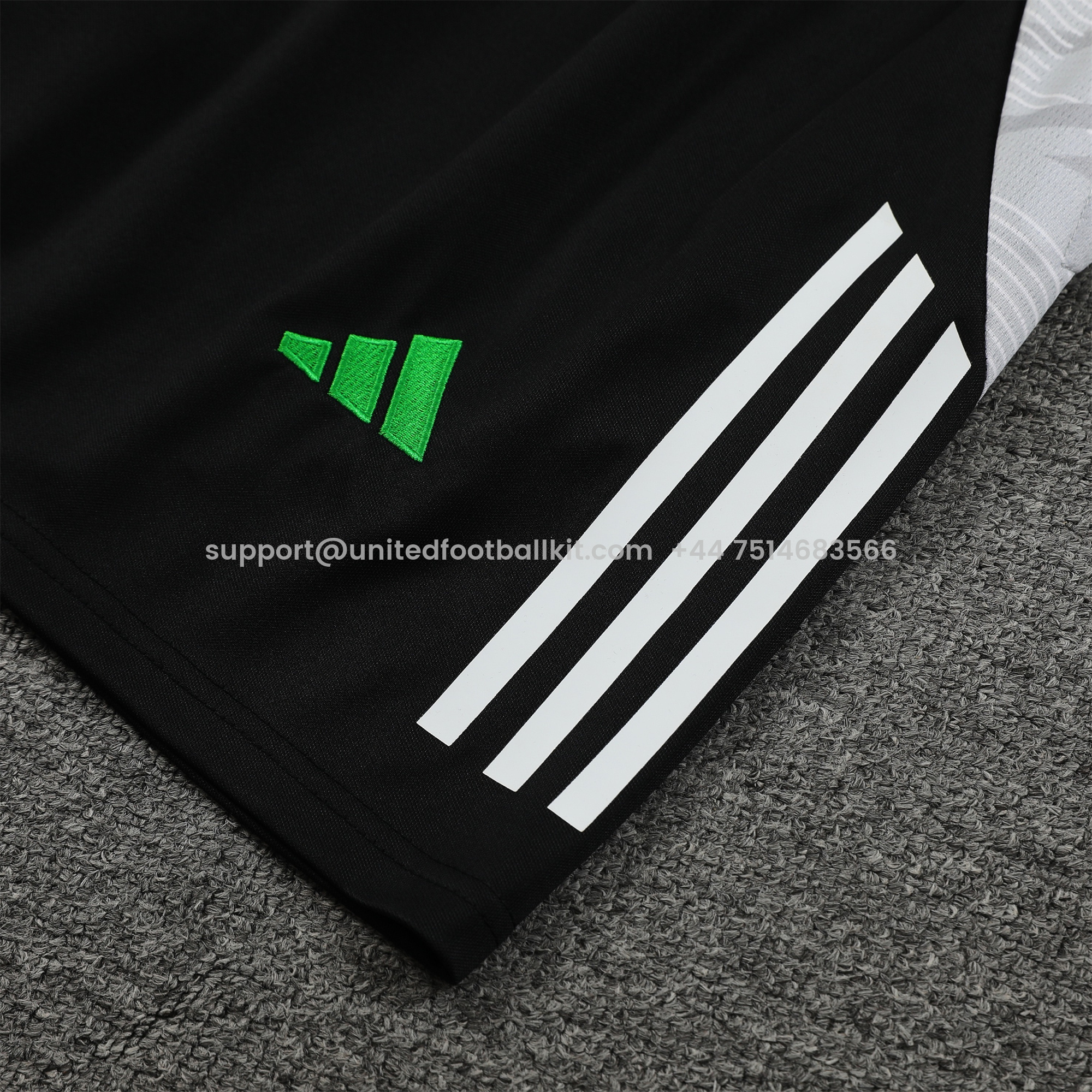 Unitedfootballkit.com | Arsenal 24-25 Short-Sleeve Training Set - Black -Customize Name, Number and Patch | Worldwide Shipping