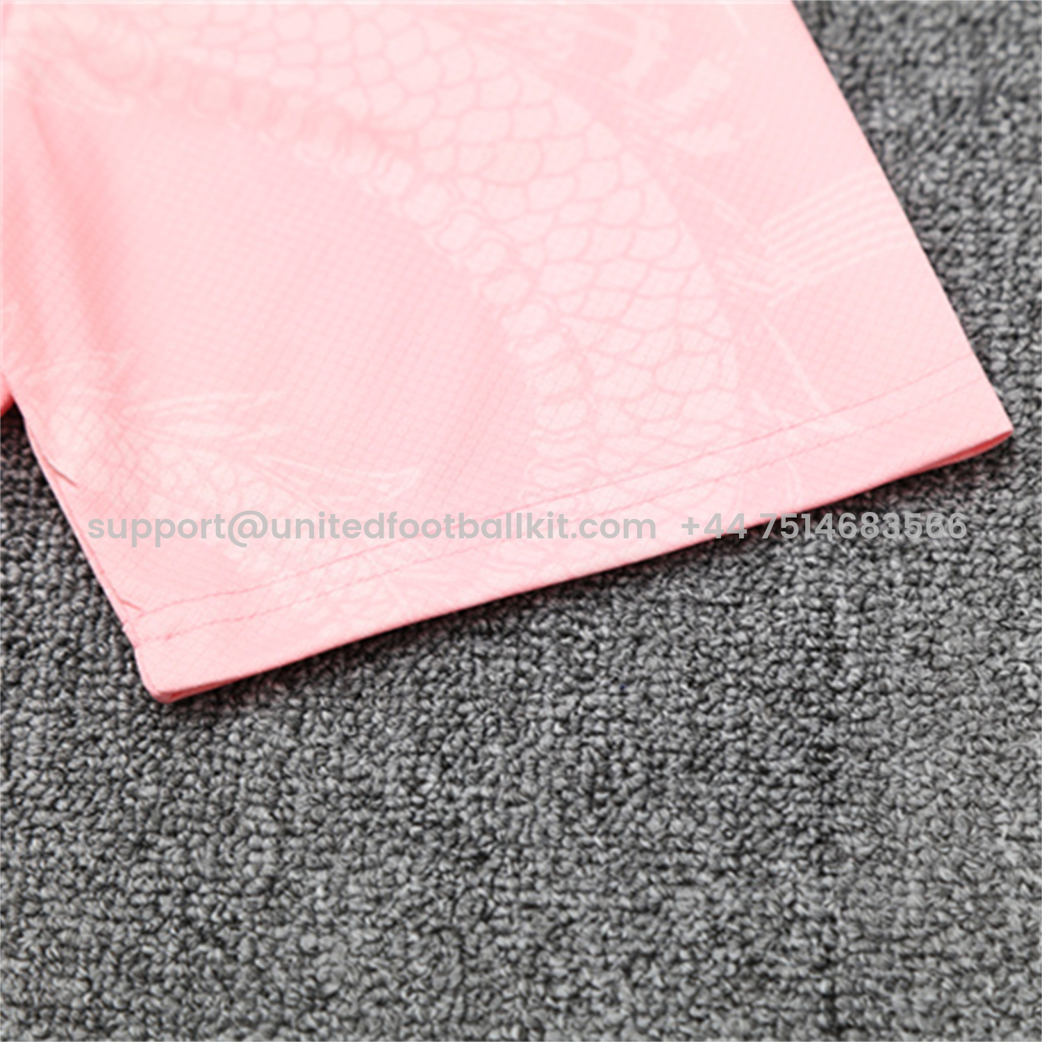 Unitedfootballkit.com | Real Madrid 25-26 Short-Sleeve Training Set - Pink Black Top & Black Shorts -Customize Name, Number and Patch | Worldwide Shipping