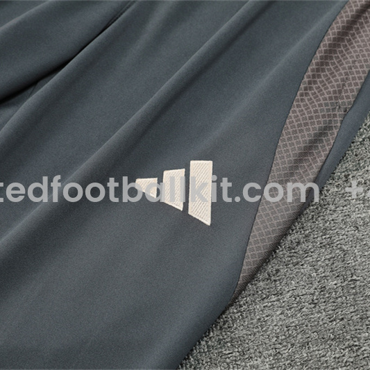 Unitedfootballkit.com | Real Madrid 24-25 Long Sleeve Training Set - Deep Grey -Customize Name, Number and Patch | Worldwide Shipping