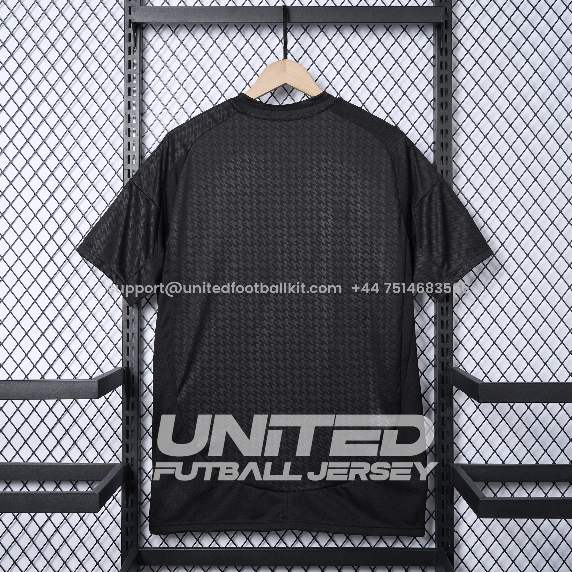 Unitedfootballkit.com | Real Madrid 24-25 Pure Black Special Edition Jersey - Fans Version -Customize Name, Number and Patch | Worldwide Shipping