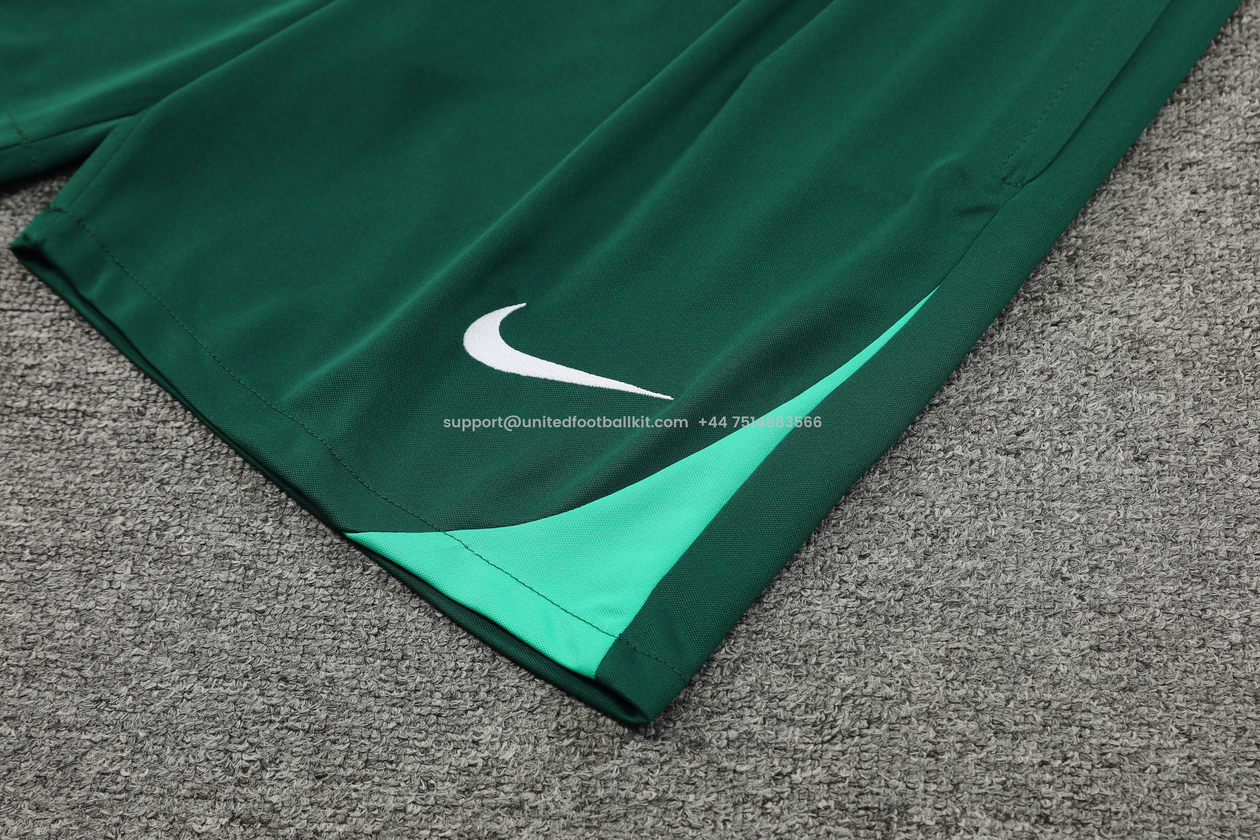 Unitedfootballkit.com | Portugal 2024 Short-Sleeve Training Set - Green -Customize Name, Number and Patch | Worldwide Shipping