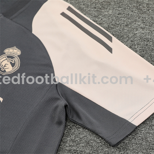 Unitedfootballkit.com | Real Madrid 24-25 Short-Sleeve Training Set - Deep Grey -Customize Name, Number and Patch | Worldwide Shipping