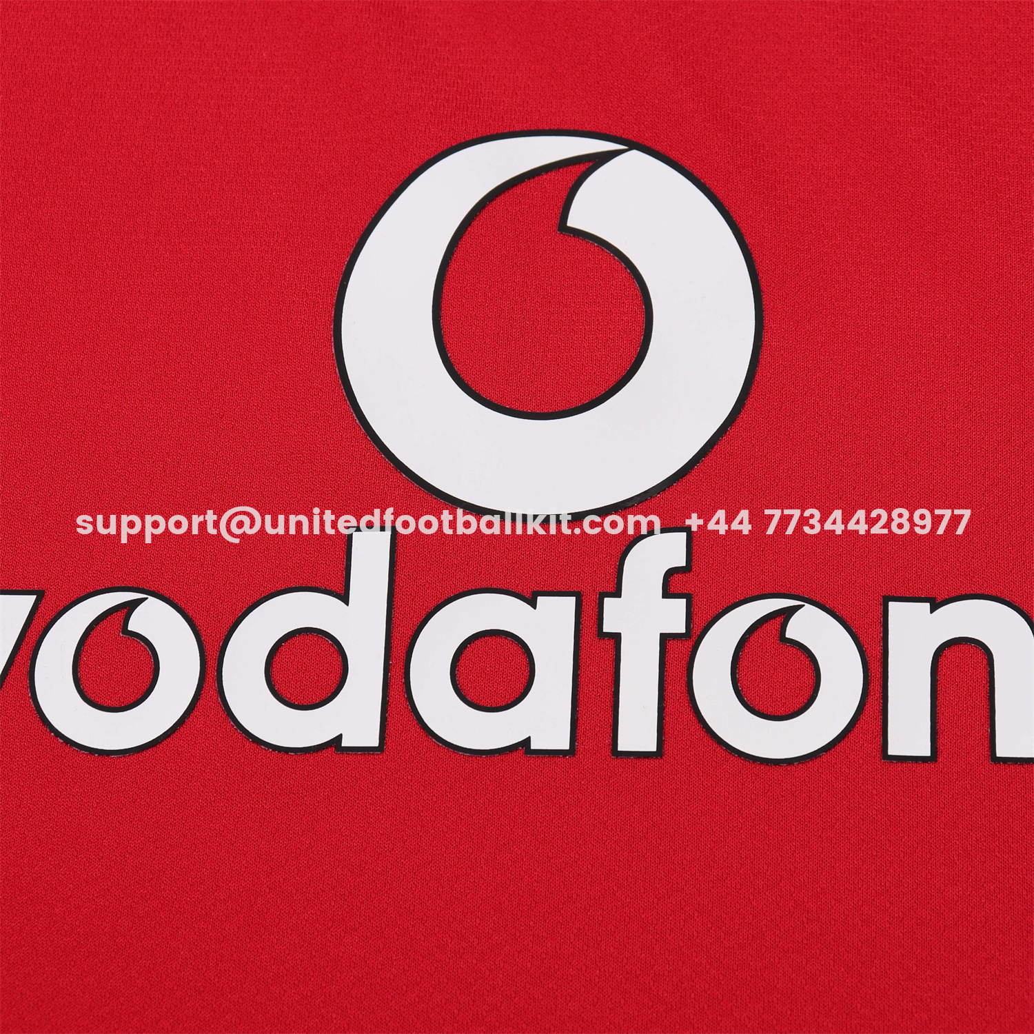 Unitedfootballkit.com | Retro Manchester United 2005-06 Home Kids Kit -Customize Name, Number and Patch | Worldwide Shipping