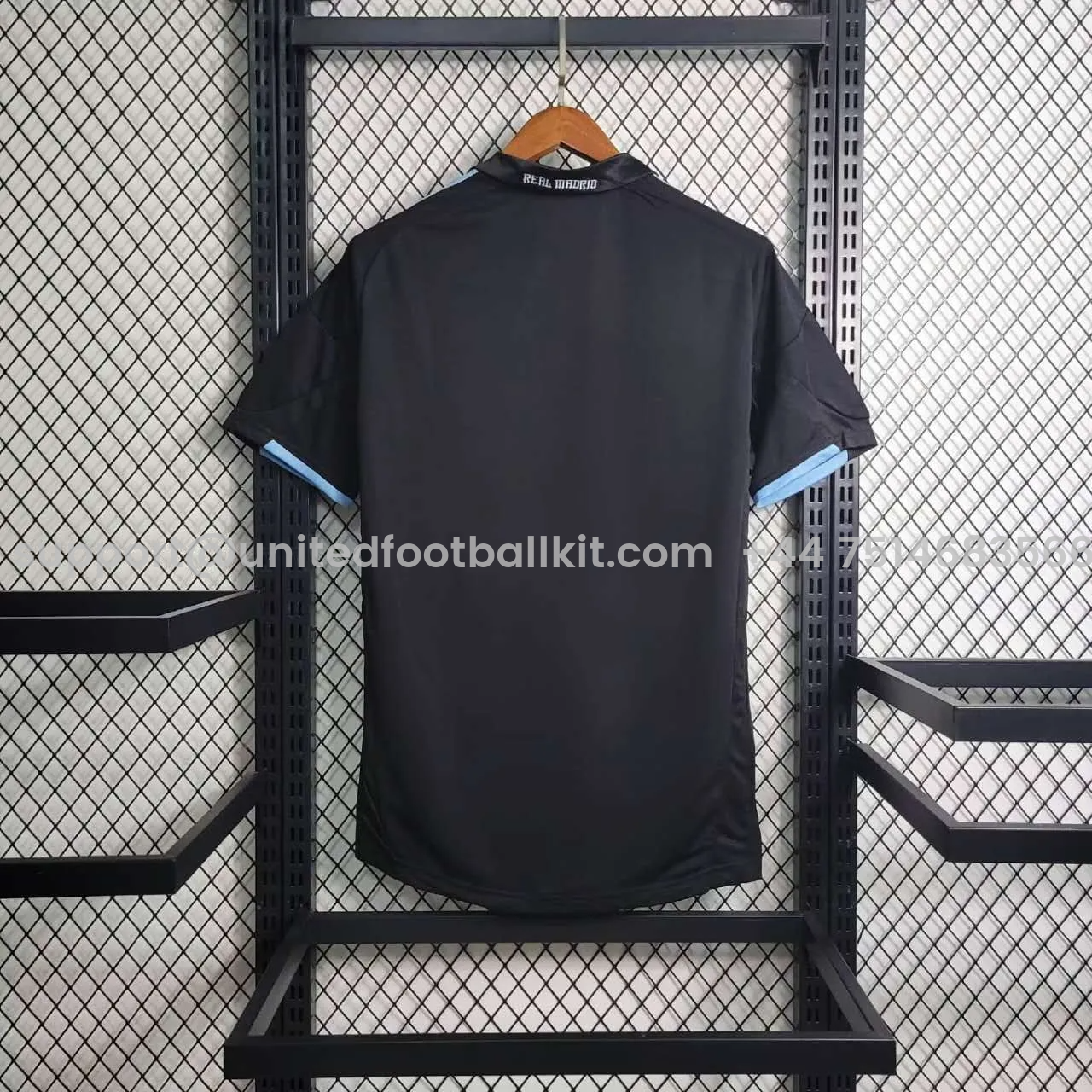 Unitedfootballkit.com | Retro Real Madrid 09-10 Away Stadium Jersey -Customize Name, Number and Patch | Worldwide Shipping