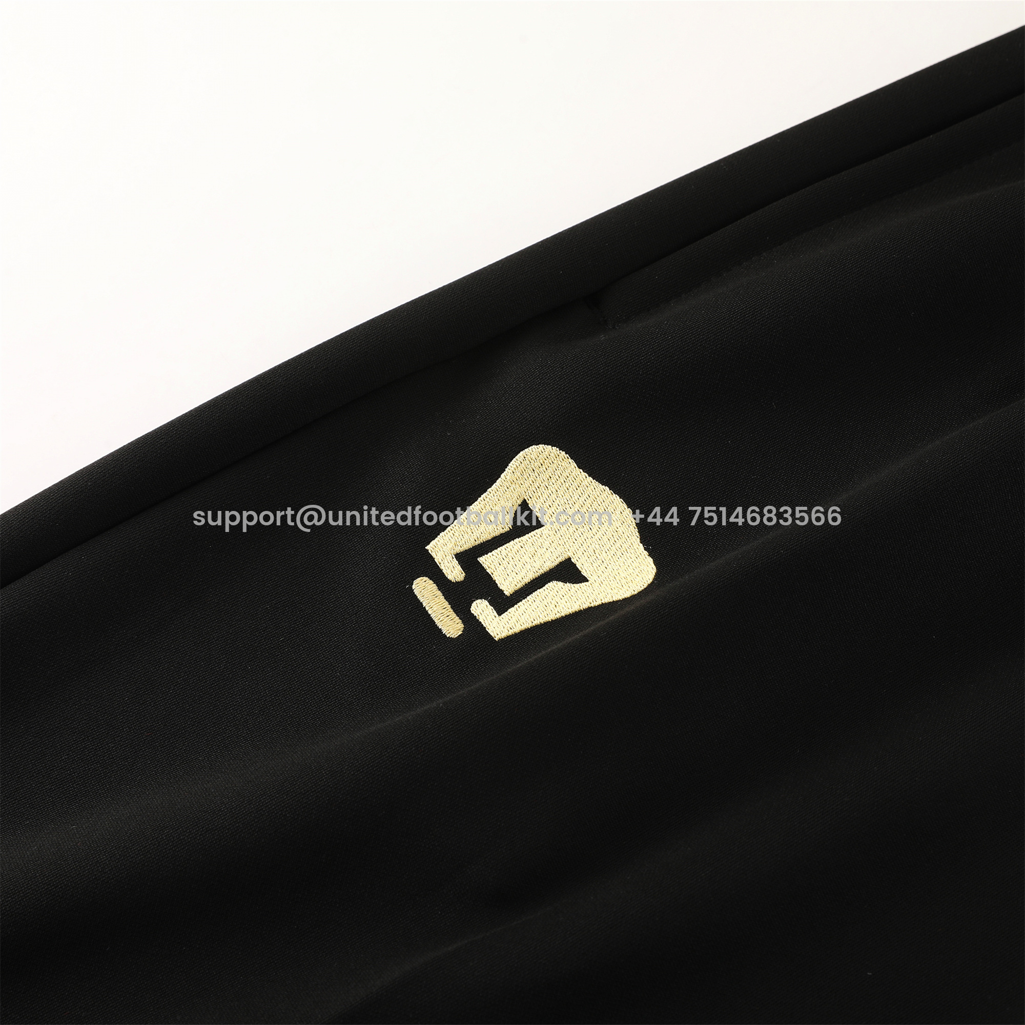 Unitedfootballkit.com | Pumas UNAM 24-25 Jacket Training Tracksuit - White -Customize Name, Number and Patch | Worldwide Shipping