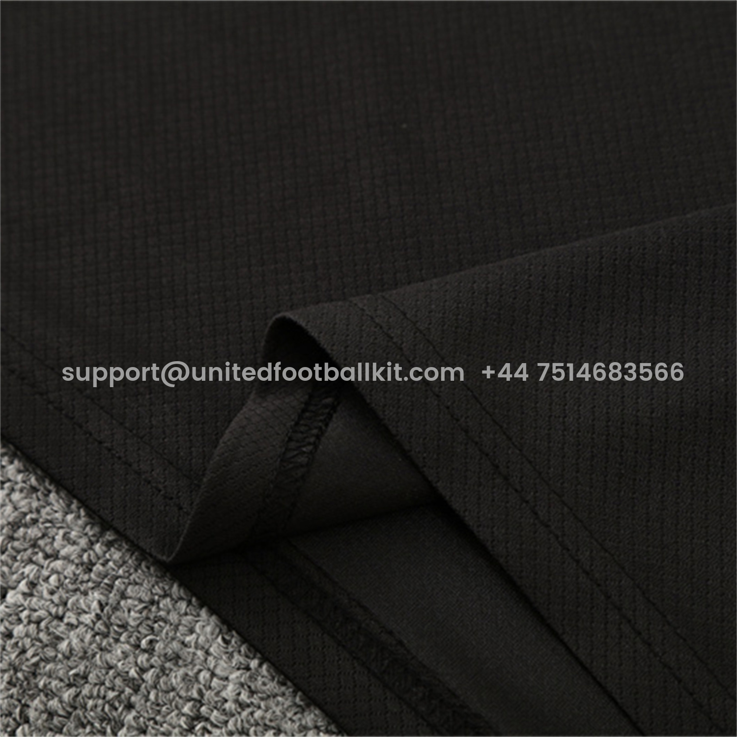 Unitedfootballkit.com | Manchester City 25-26 Short-Sleeve Training Set - Black Top & Black Shorts -Customize Name, Number and Patch | Worldwide Shipping