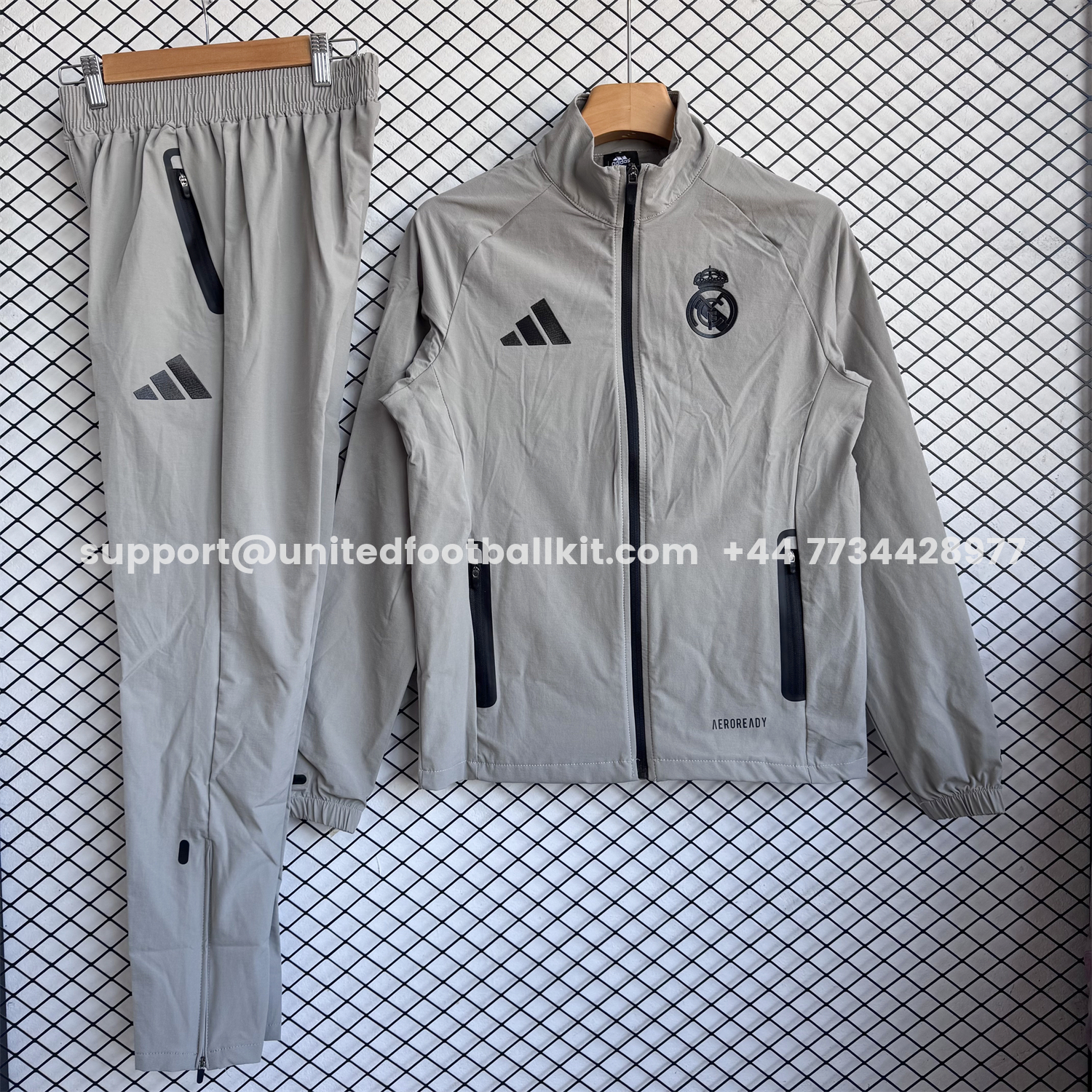 Unitedfootballkit.com | Real Madrid 25-26 Windbreaker Training Set - Pure Grey Top and Pants -Customize Name, Number and Patch | Worldwide Shipping