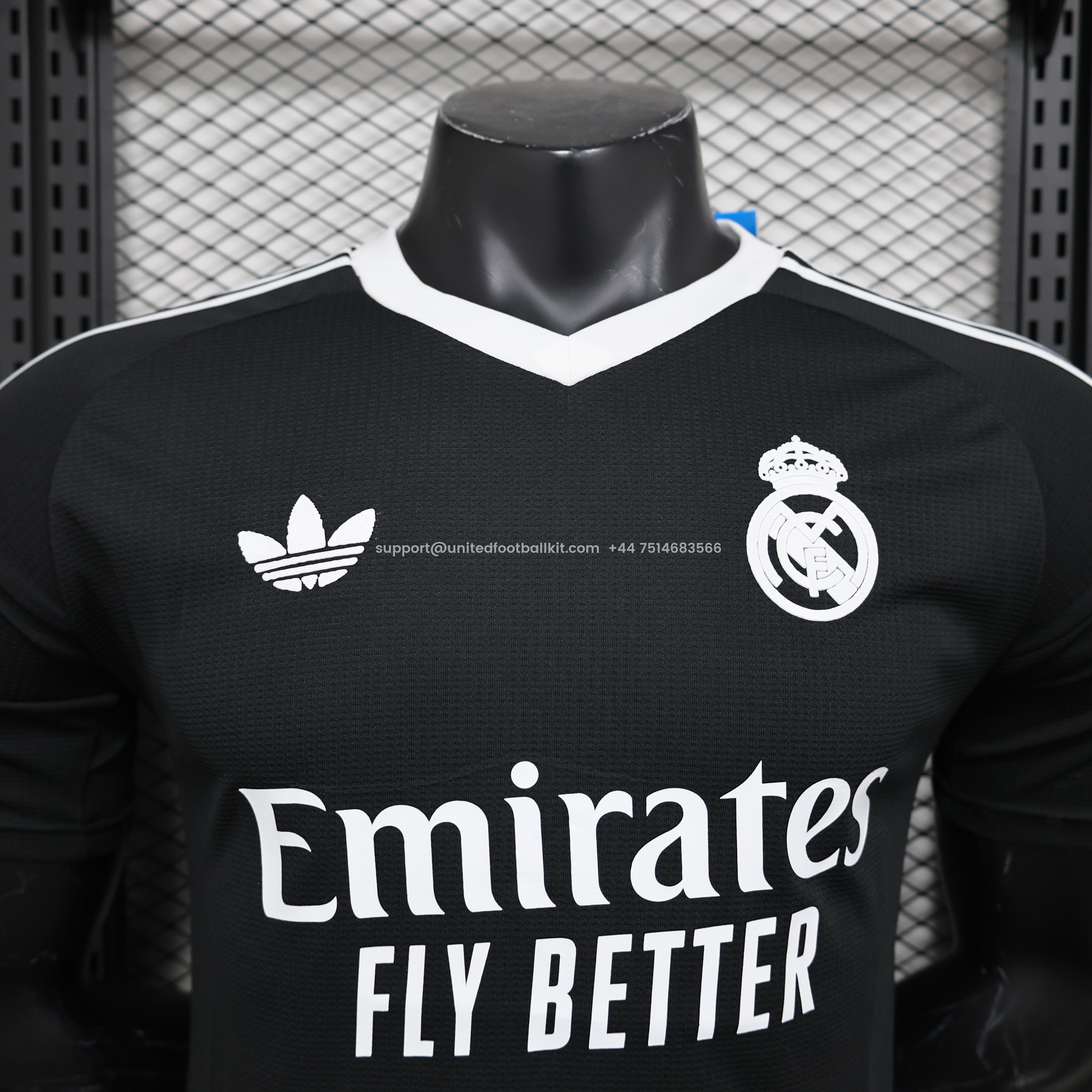 Unitedfootballkit.com | Real Madrid 24-25 Third Goalkeeper Black Jersey - Player Version -Customize Name, Number and Patch | Worldwide Shipping