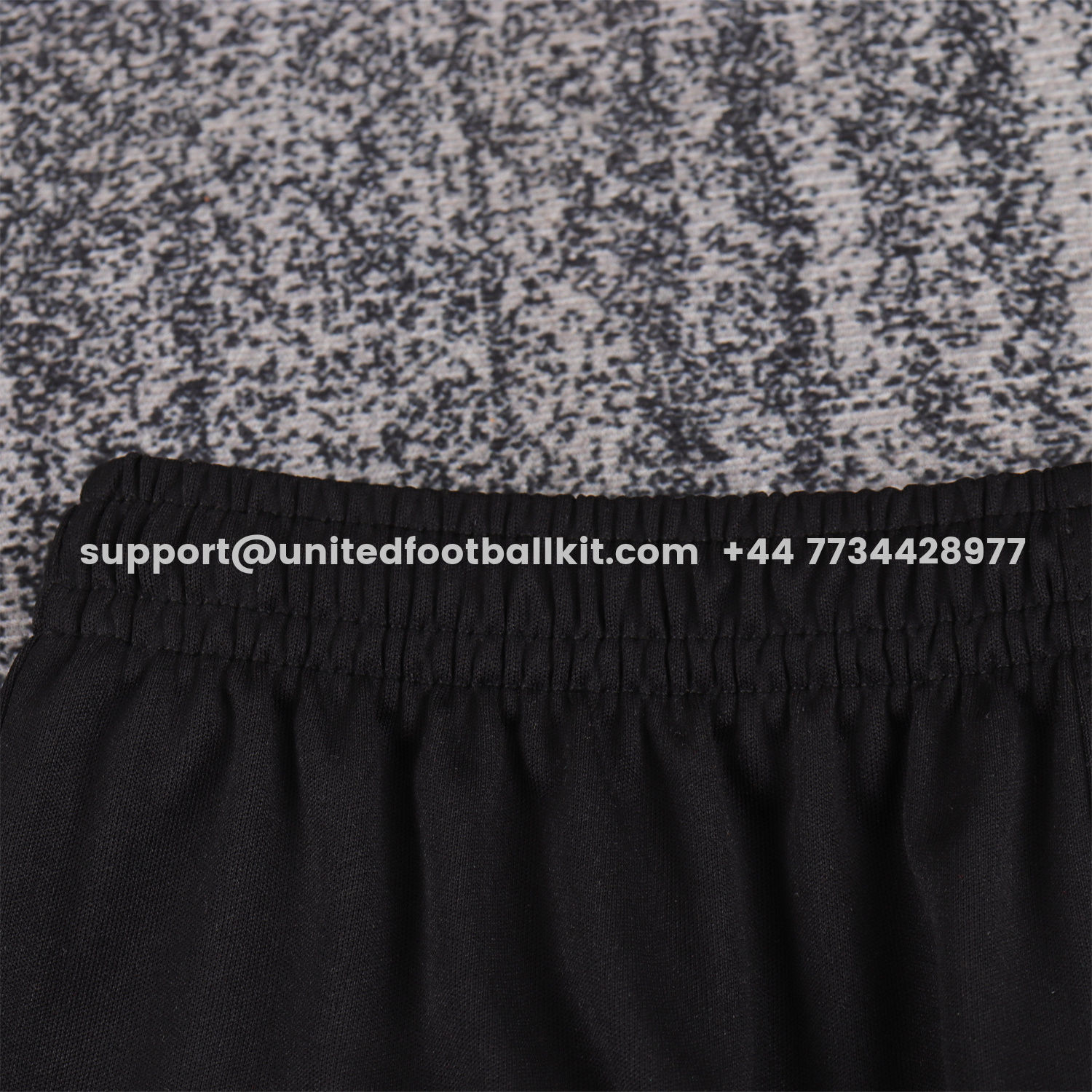 Unitedfootballkit.com | Retro Roma 2005-06 Home Kids Kit -Customize Name, Number and Patch | Worldwide Shipping