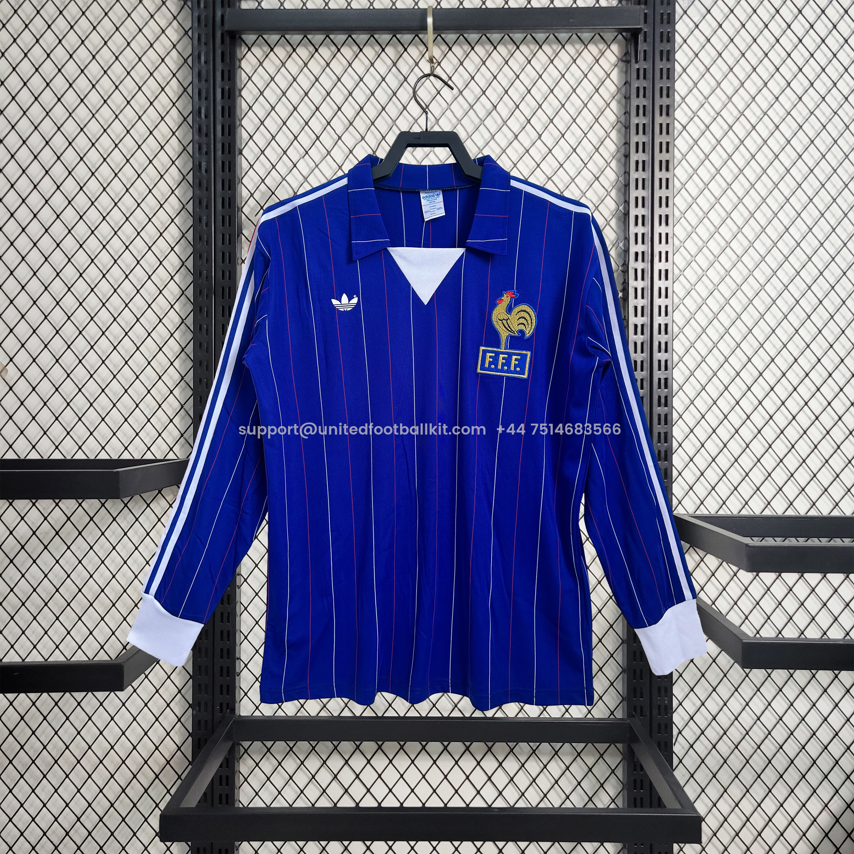 Unitedfootballkit.com | Retro France 1980-82 Home Long Sleeve Jersey -Customize Name, Number and Patch | Worldwide Shipping