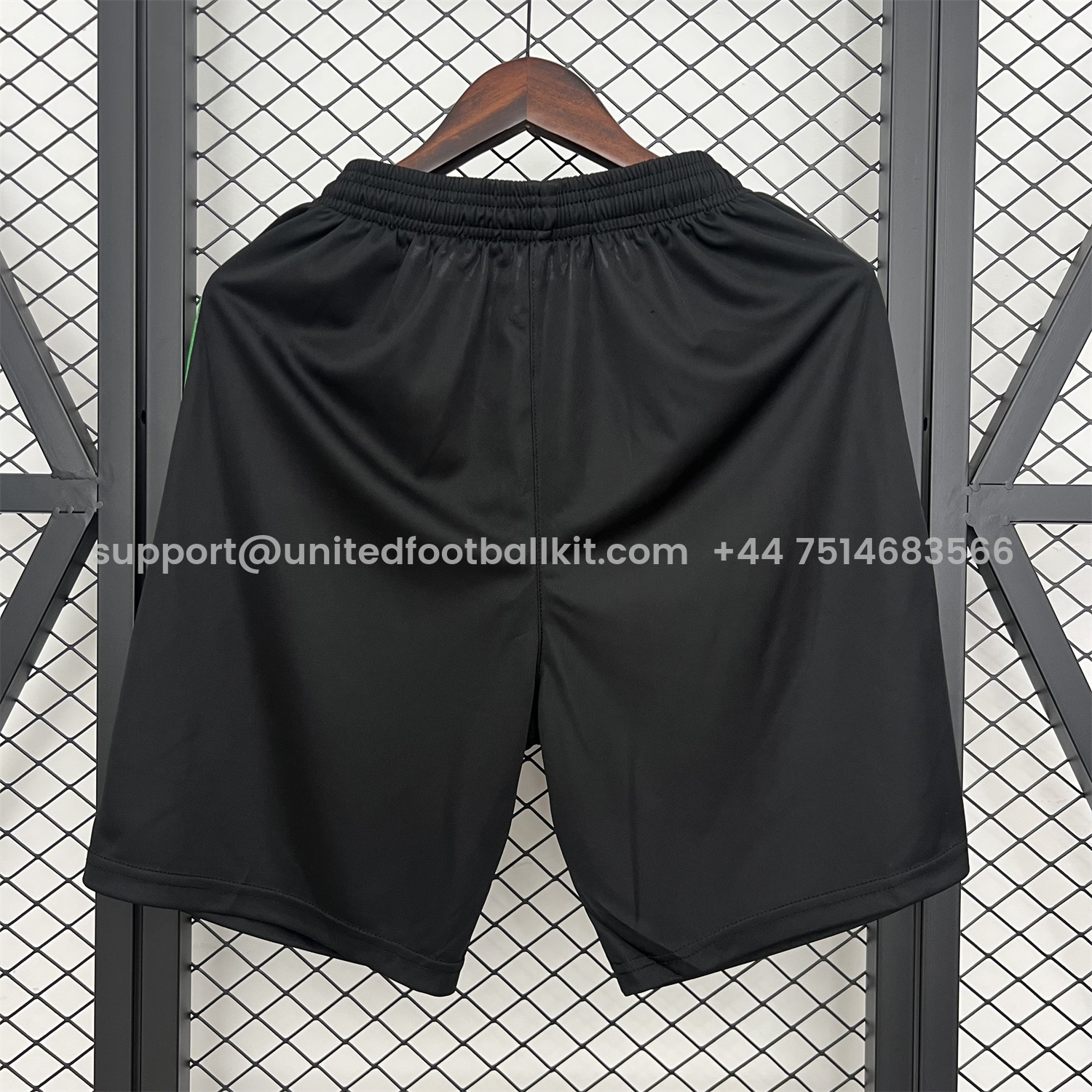 Unitedfootballkit.com | Real Betis 25-26 Home Shorts - Fans Version -Customize Name, Number and Patch | Worldwide Shipping