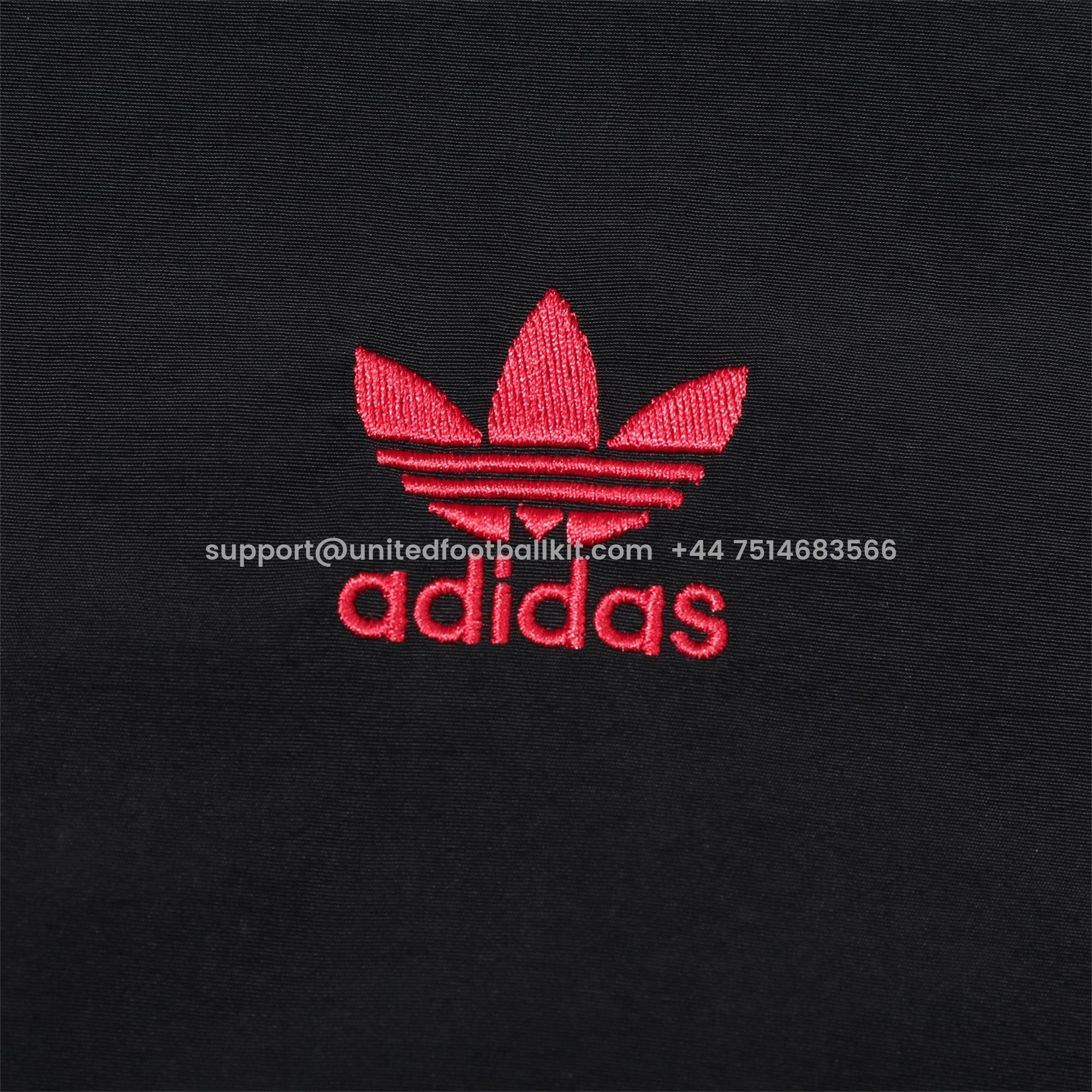 Unitedfootballkit.com | Manchester United 24-25 Black Throwback Windbreaker Suit - Jackets & Pants -Customize Name, Number and Patch | Worldwide Shipping