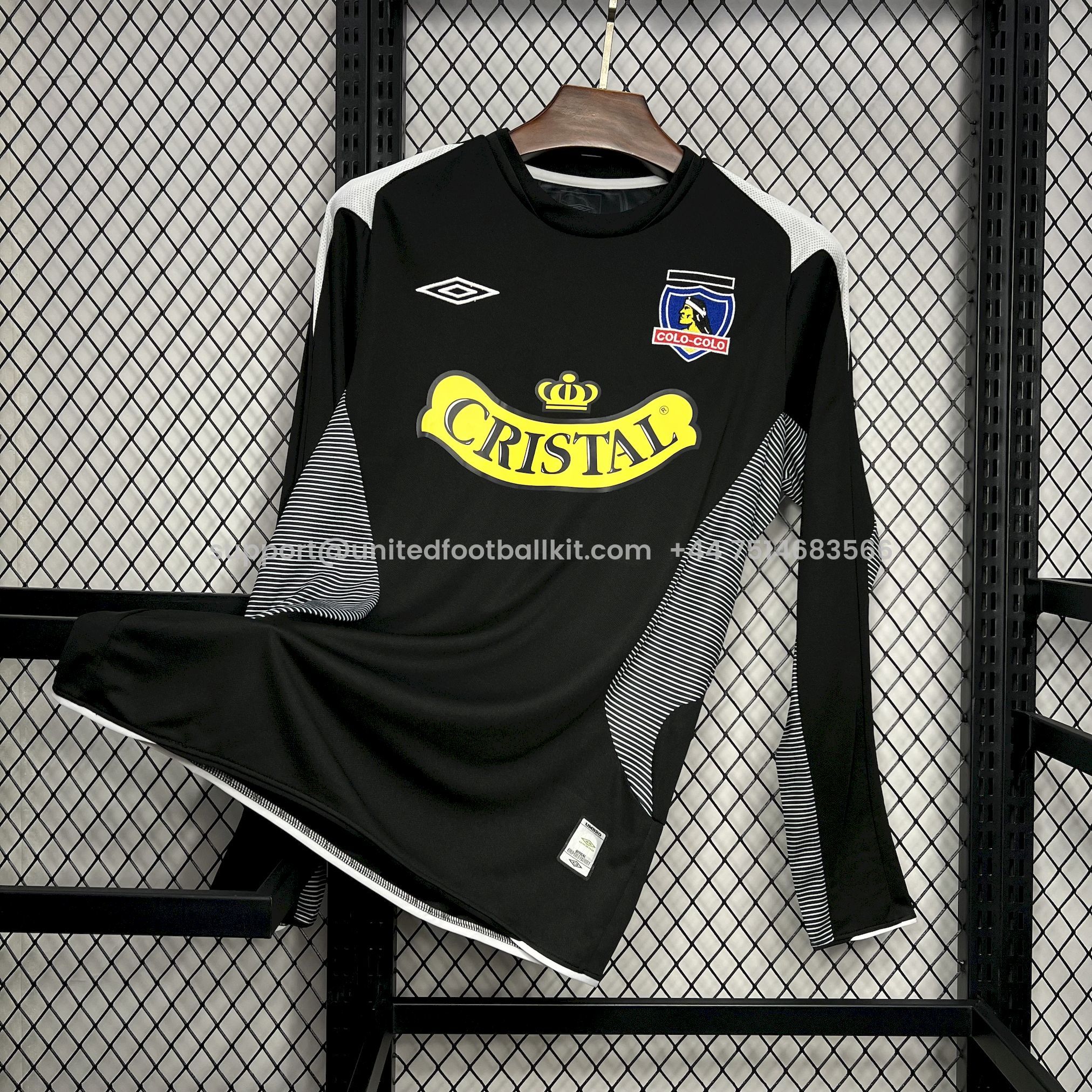 Unitedfootballkit.com | Retro Colo Colo 2006 Away Long Sleeve Jersey -Customize Name, Number and Patch | Worldwide Shipping