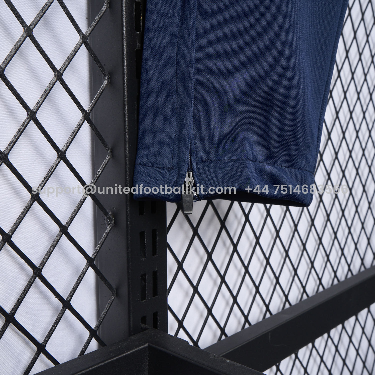 Unitedfootballkit.com | Juventus 24-25 Deep Blue Training Pants - Player Version -Customize Name, Number and Patch | Worldwide Shipping