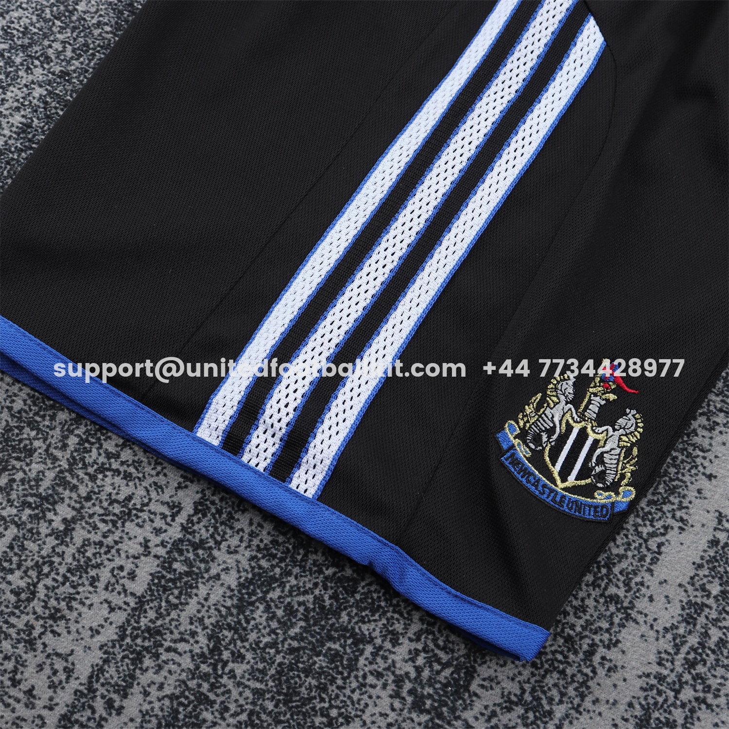 Unitedfootballkit.com | Retro Newcastle United 1999-00 Home Kids Kit -Customize Name, Number and Patch | Worldwide Shipping