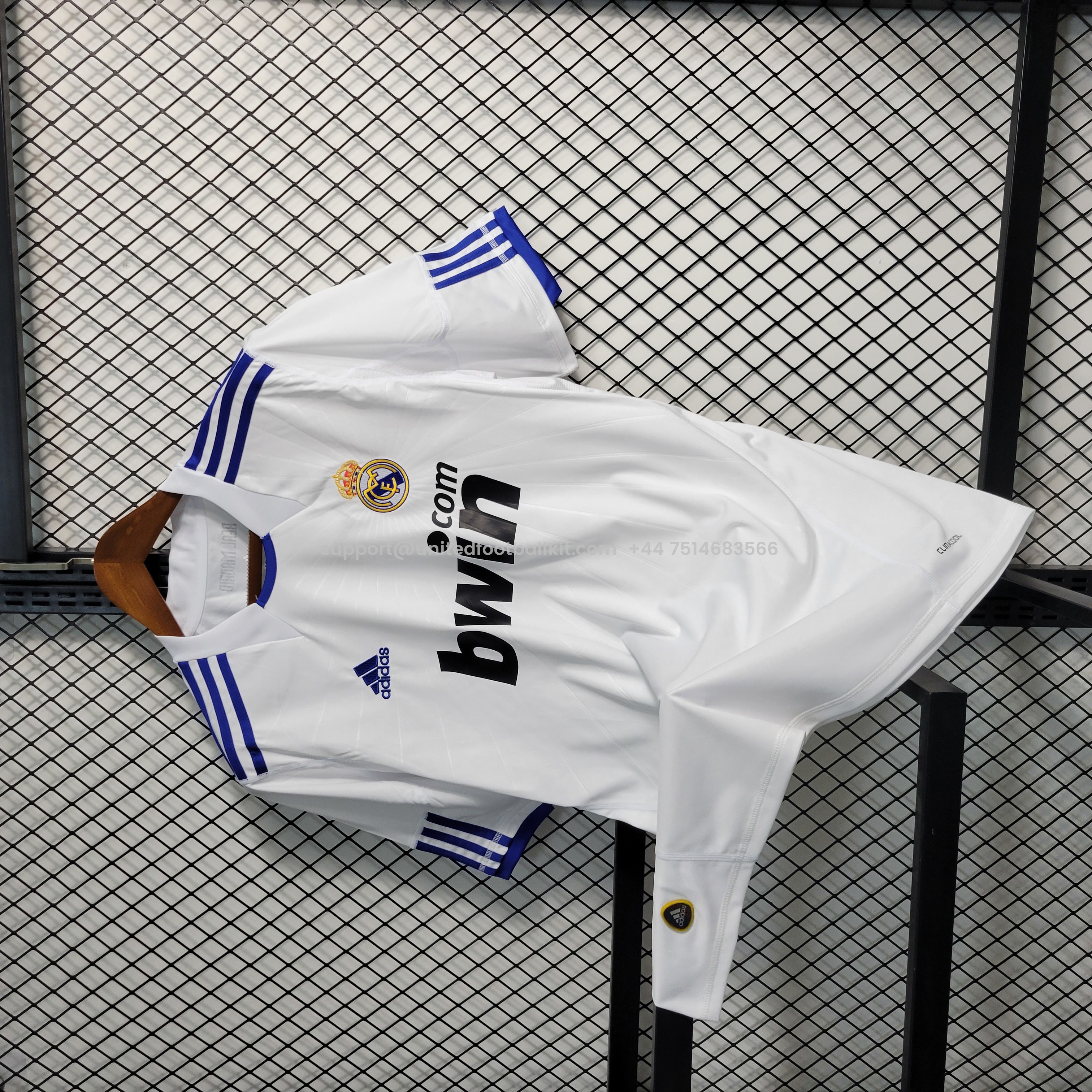 Unitedfootballkit.com | Retro Real Madrid 10-11 Home Stadium Jersey -Customize Name, Number and Patch | Worldwide Shipping