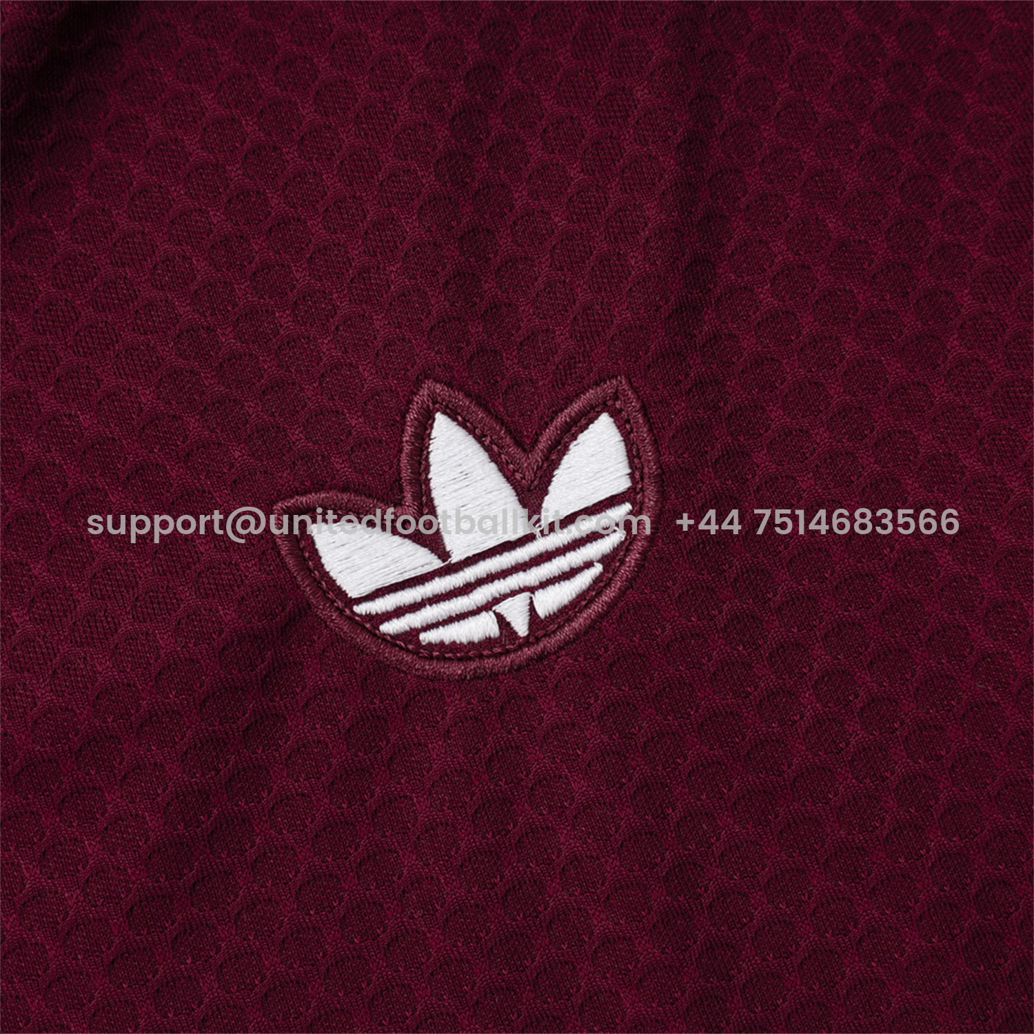 Unitedfootballkit.com | Bayern Munich 25-26 POLO Short-Sleeve Training Set - Deep Red Top and Pants -Customize Name, Number and Patch | Worldwide Shipping