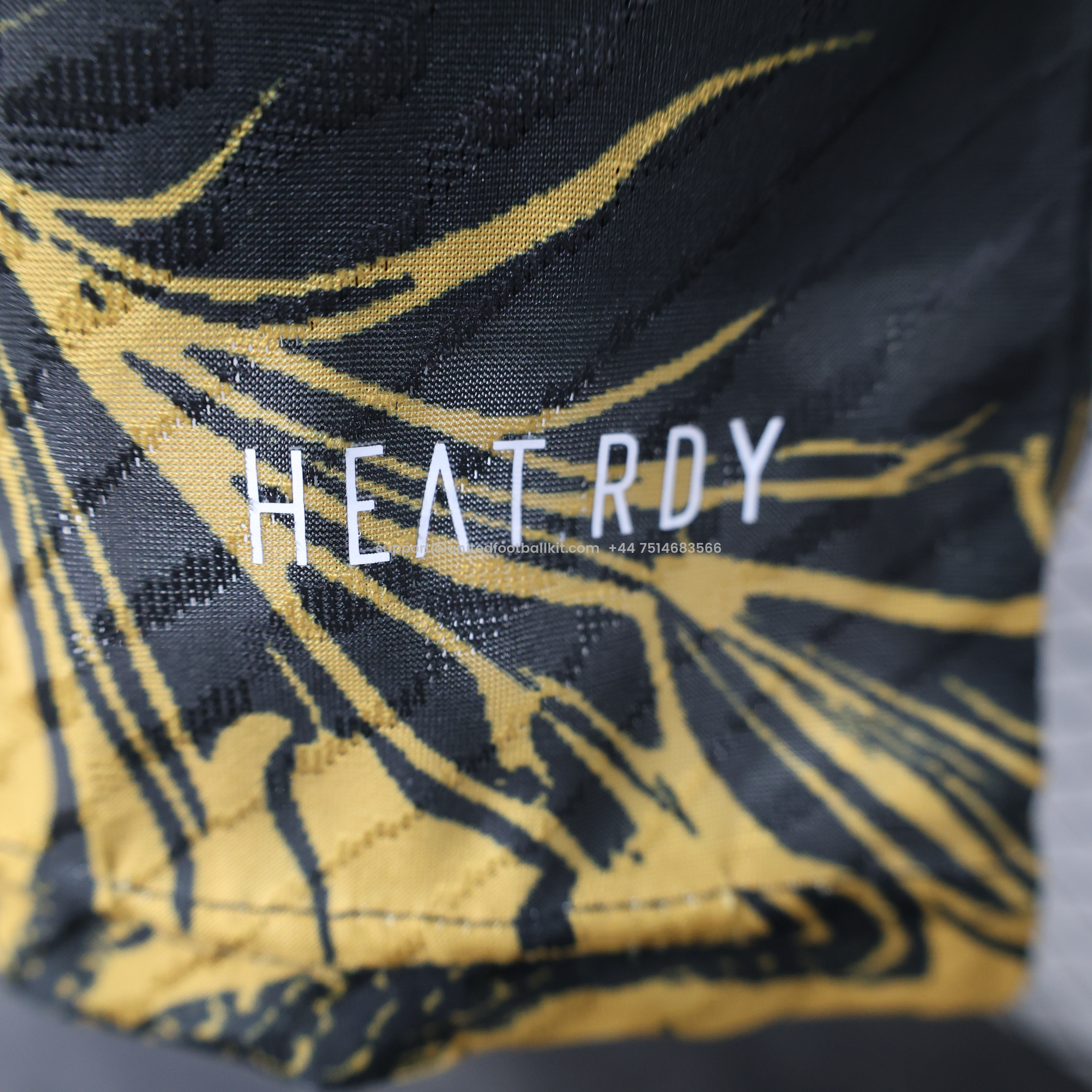 Unitedfootballkit.com | Real Madrid 24-25 Gold Dragon Special Edition Black Jersey - Player Version -Customize Name, Number and Patch | Worldwide Shipping