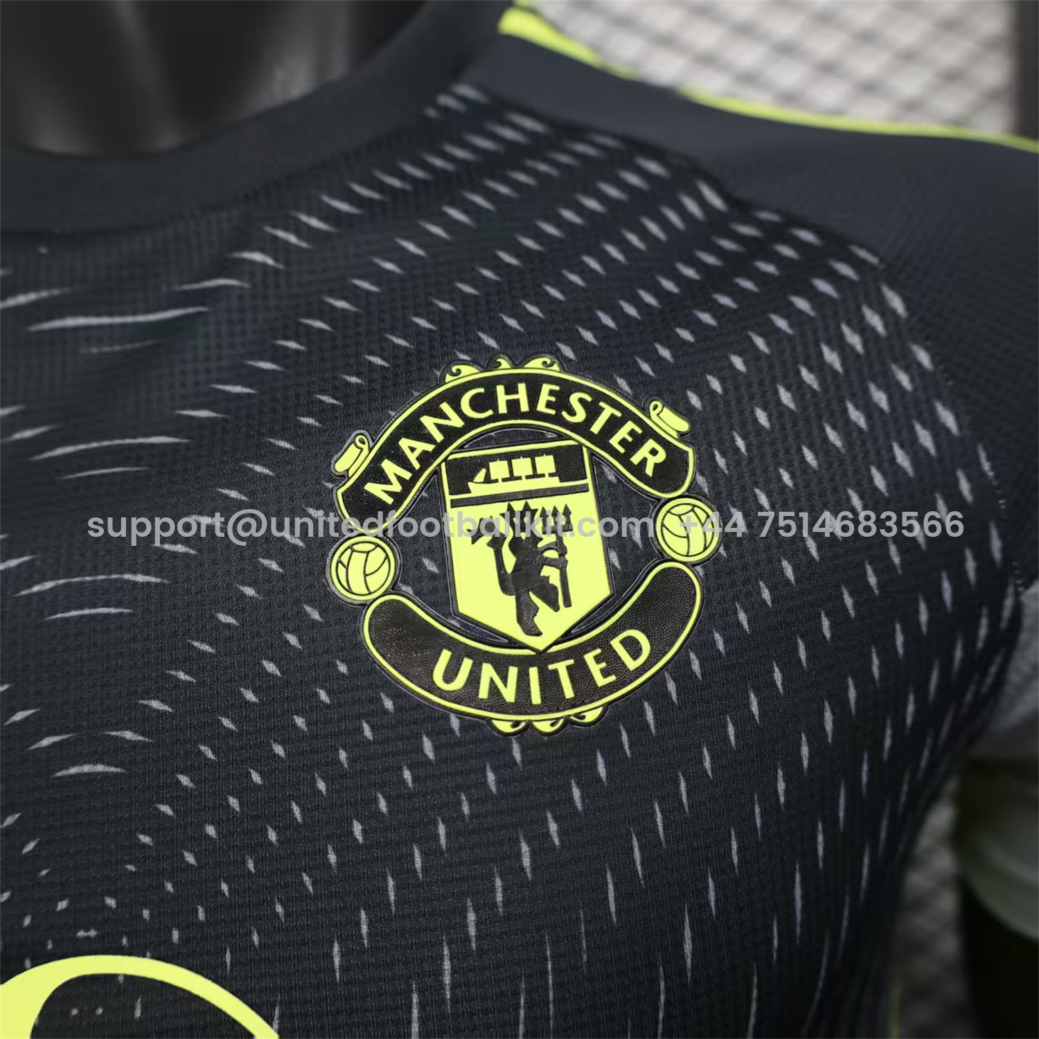 Unitedfootballkit.com | Manchester United 25-26 Black Grey Goalkeeper Jersey - Player Version -Customize Name, Number and Patch | Worldwide Shipping