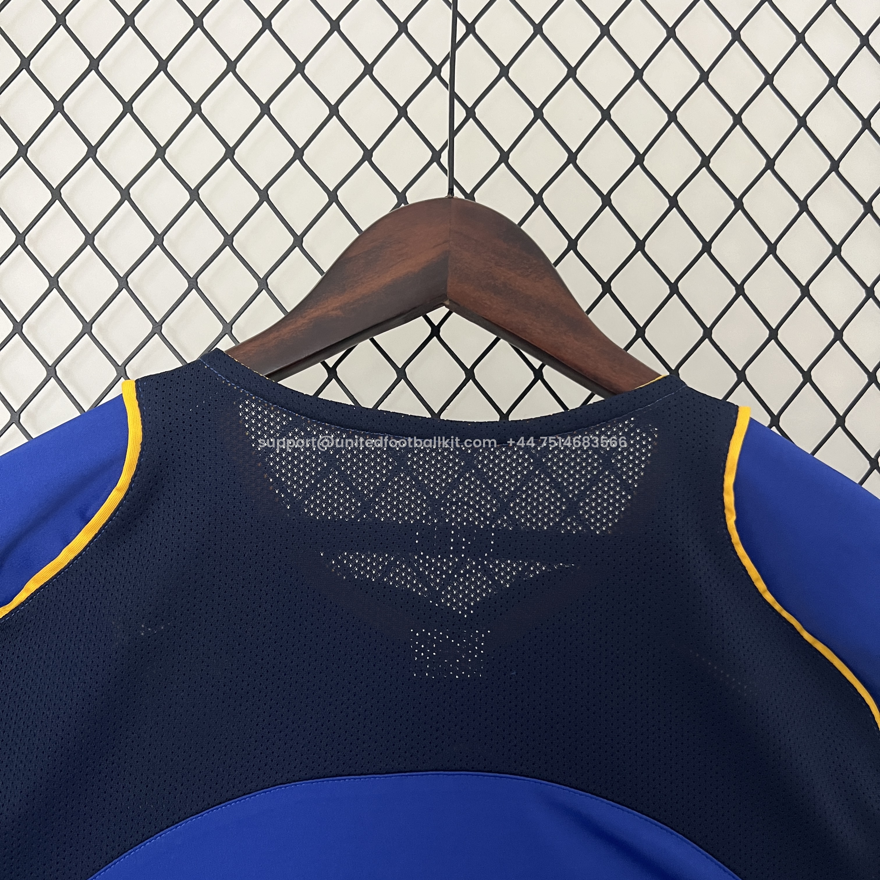 Unitedfootballkit.com | Retro Juventus 2004-05 Away Stadium Jersey -Customize Name, Number and Patch | Worldwide Shipping