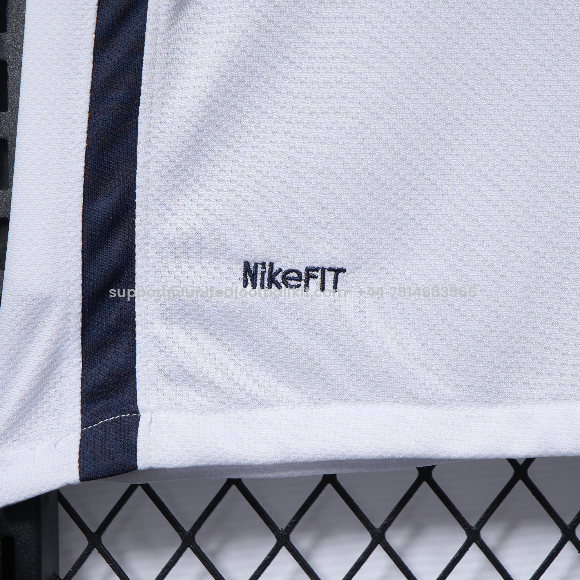 Unitedfootballkit.com | Retro Manchester United 08-09 Away Long Sleeve Jersey -Customize Name, Number and Patch | Worldwide Shipping